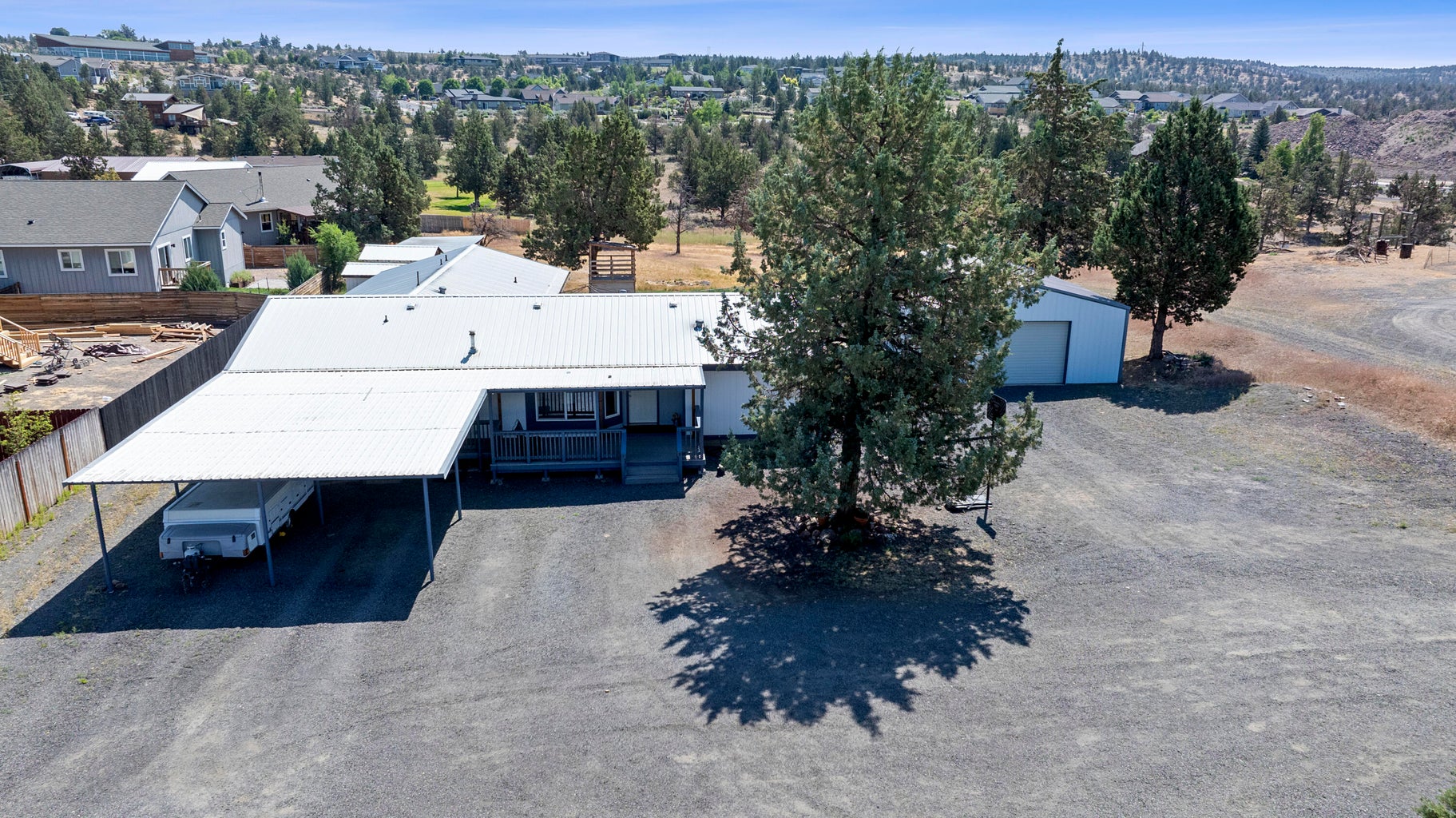Photo of 605 SE Kinkade Road 37 of 44