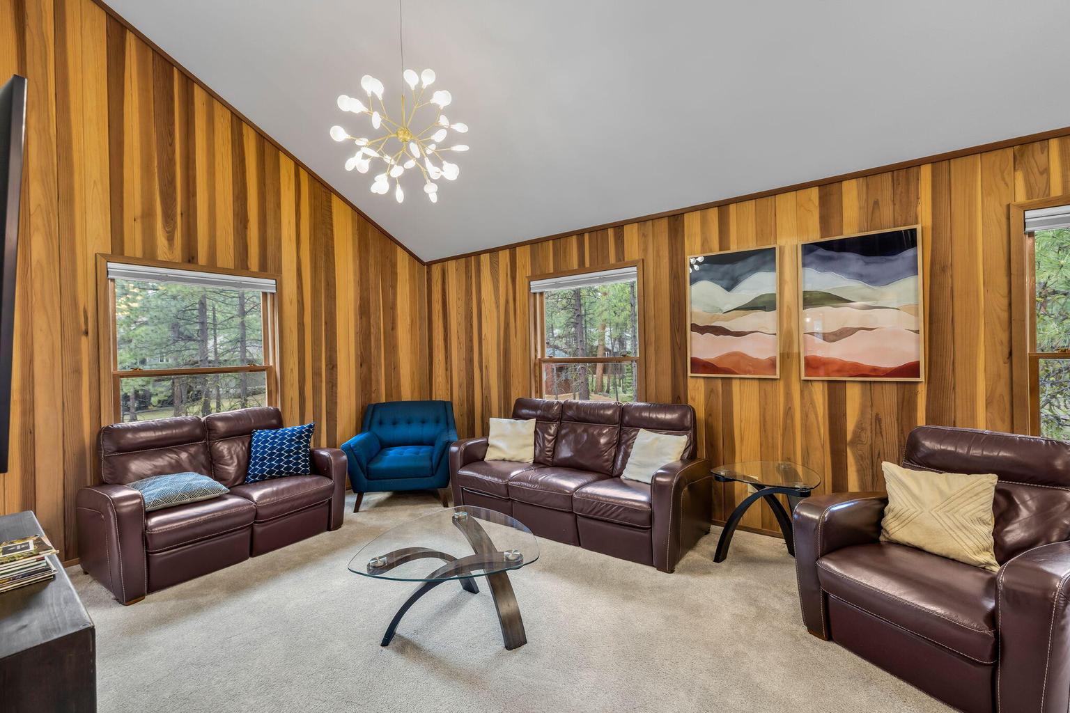 Photo of 70667 Ponderosa 30 of 49