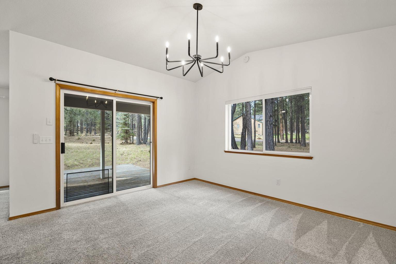 Photo of 14485 Mountain View Loop 9 of 44