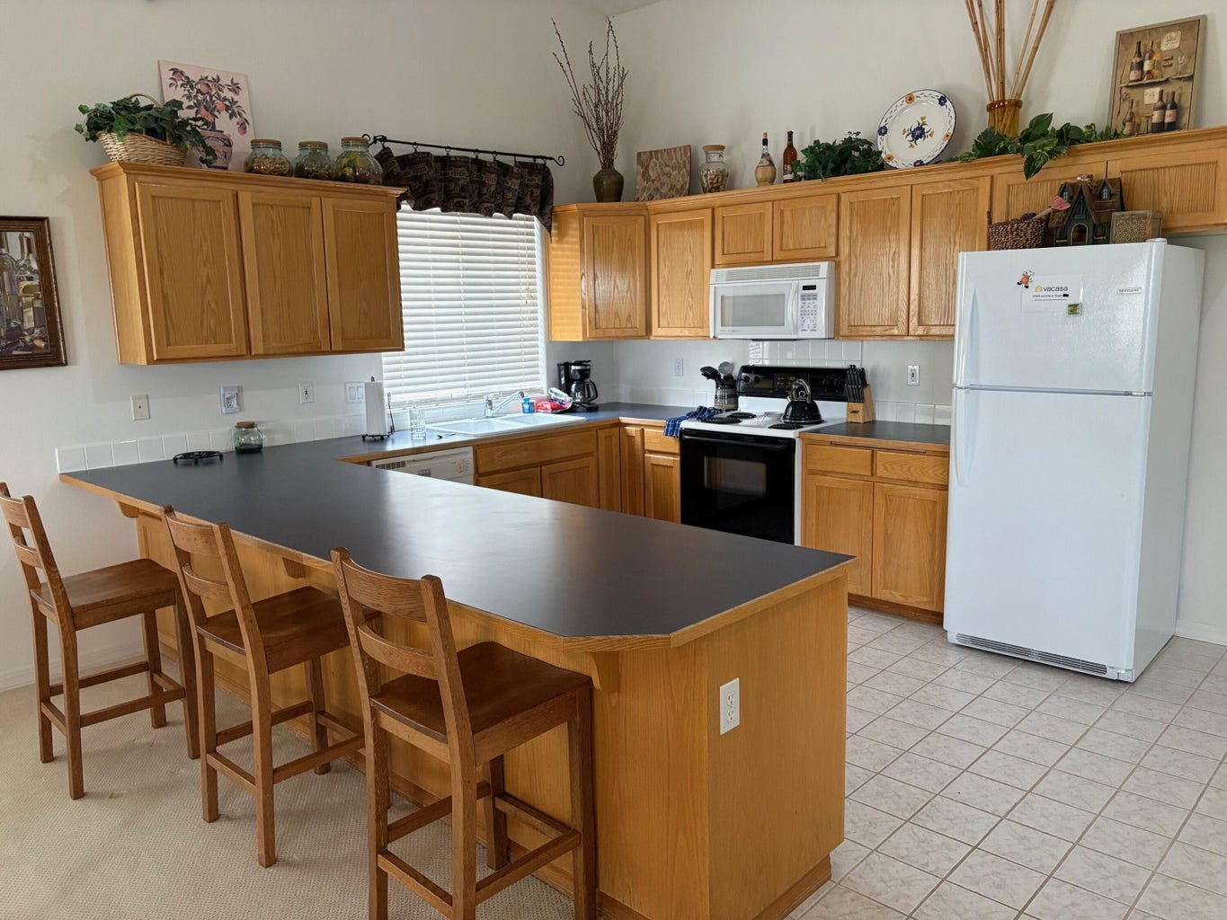Photo of 476 Nutcracker Drive 4 of 11