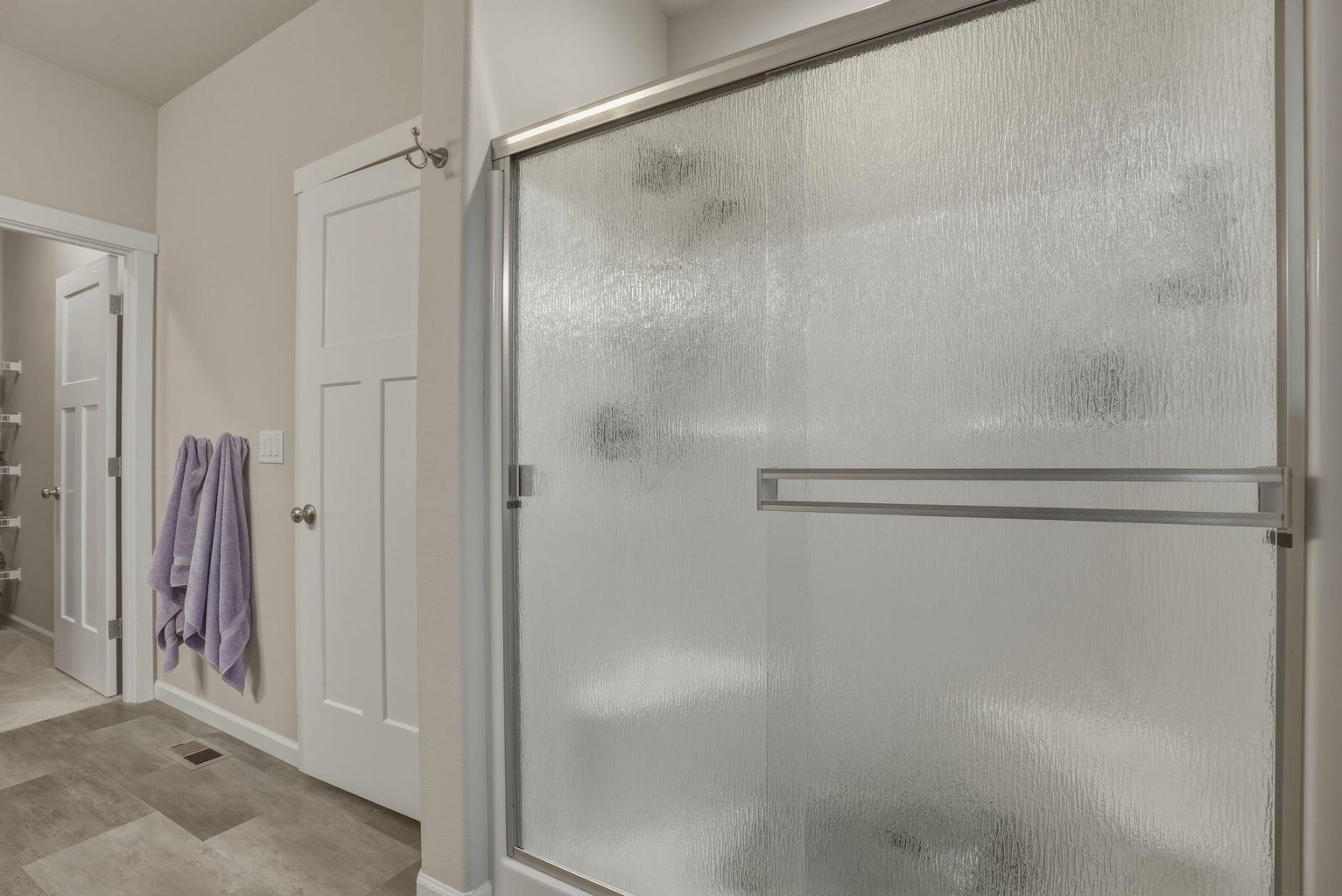 Primary suite shower