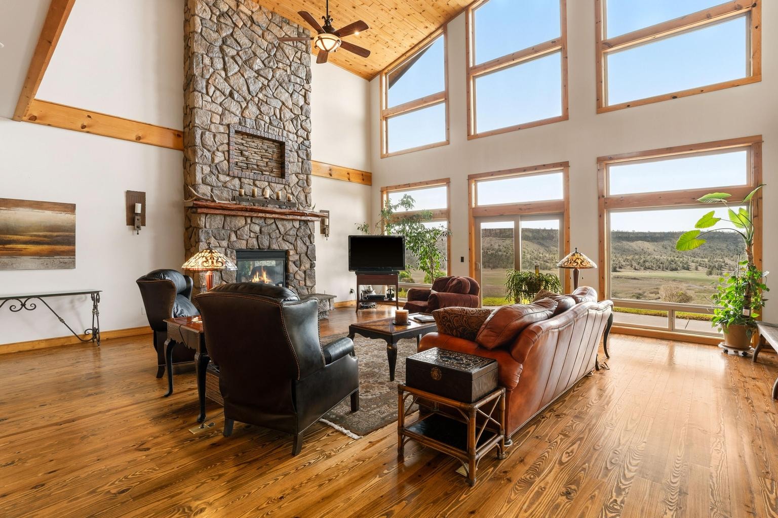 Photo of 3900 SE Riverview Road 13 of 91