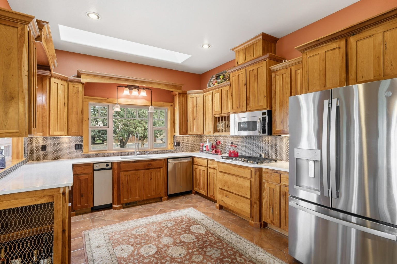 Photo of 3900 SE Riverview Road 21 of 91