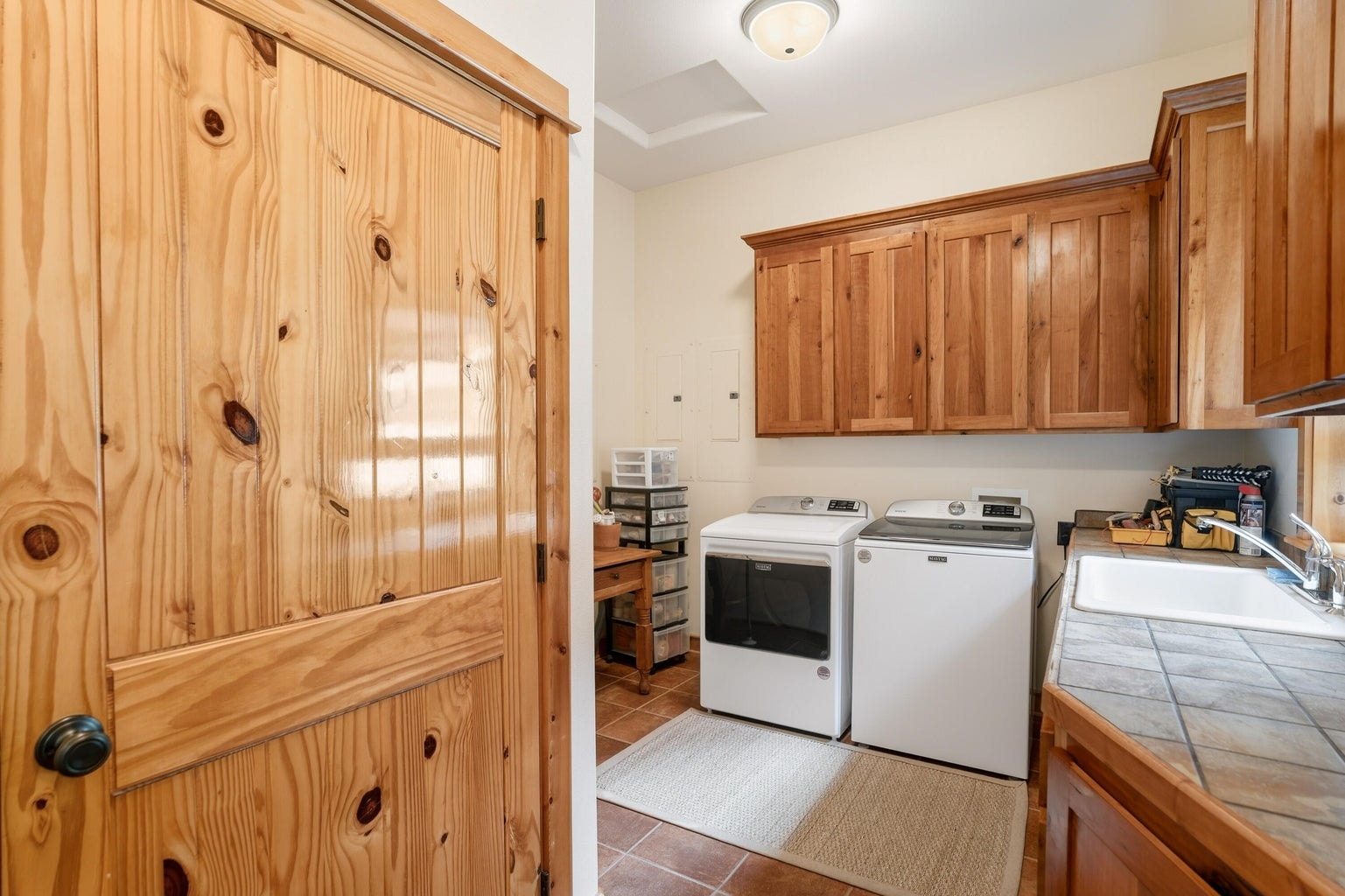 Photo of 3900 SE Riverview Road 47 of 91