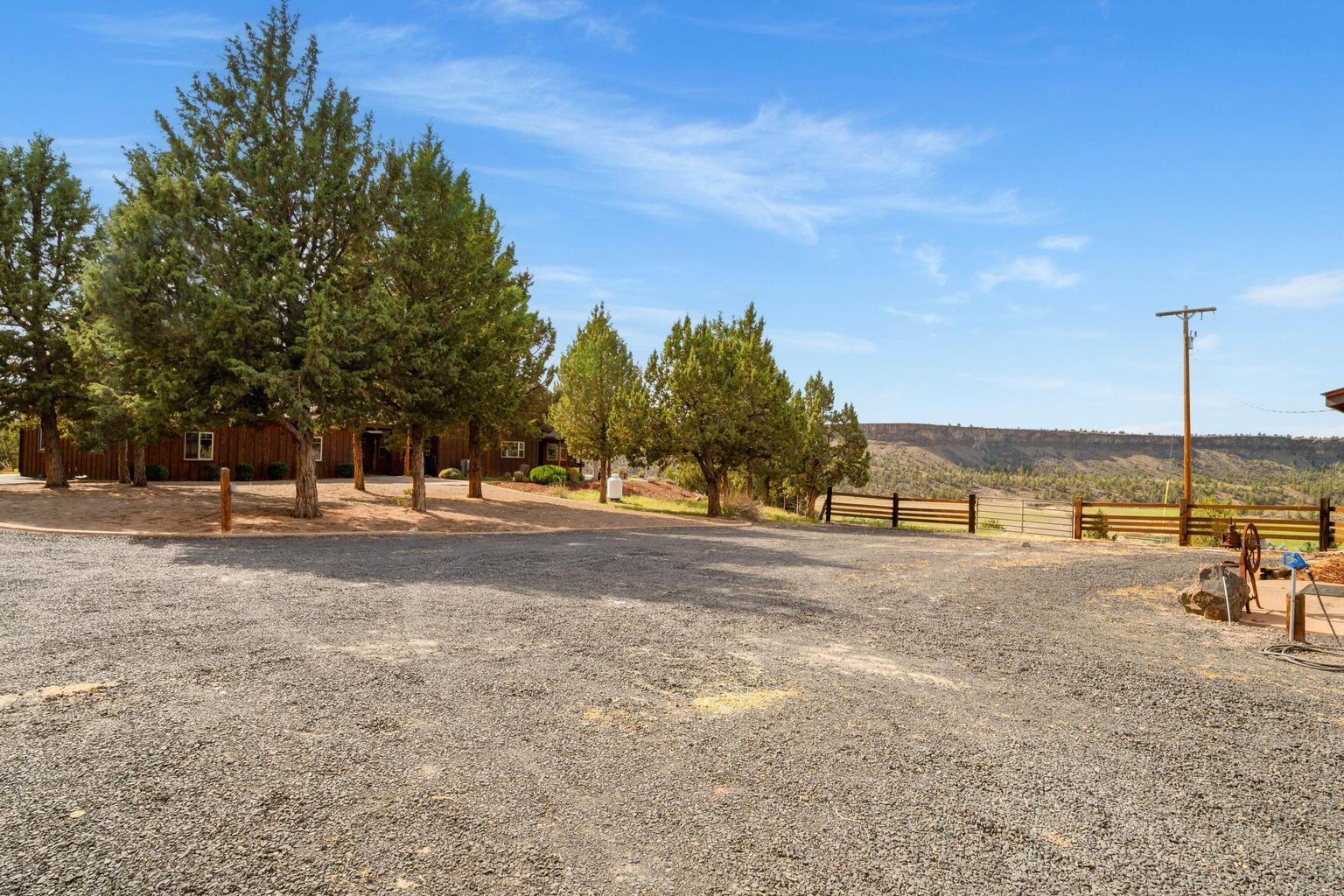 Photo of 3900 SE Riverview Road 78 of 91