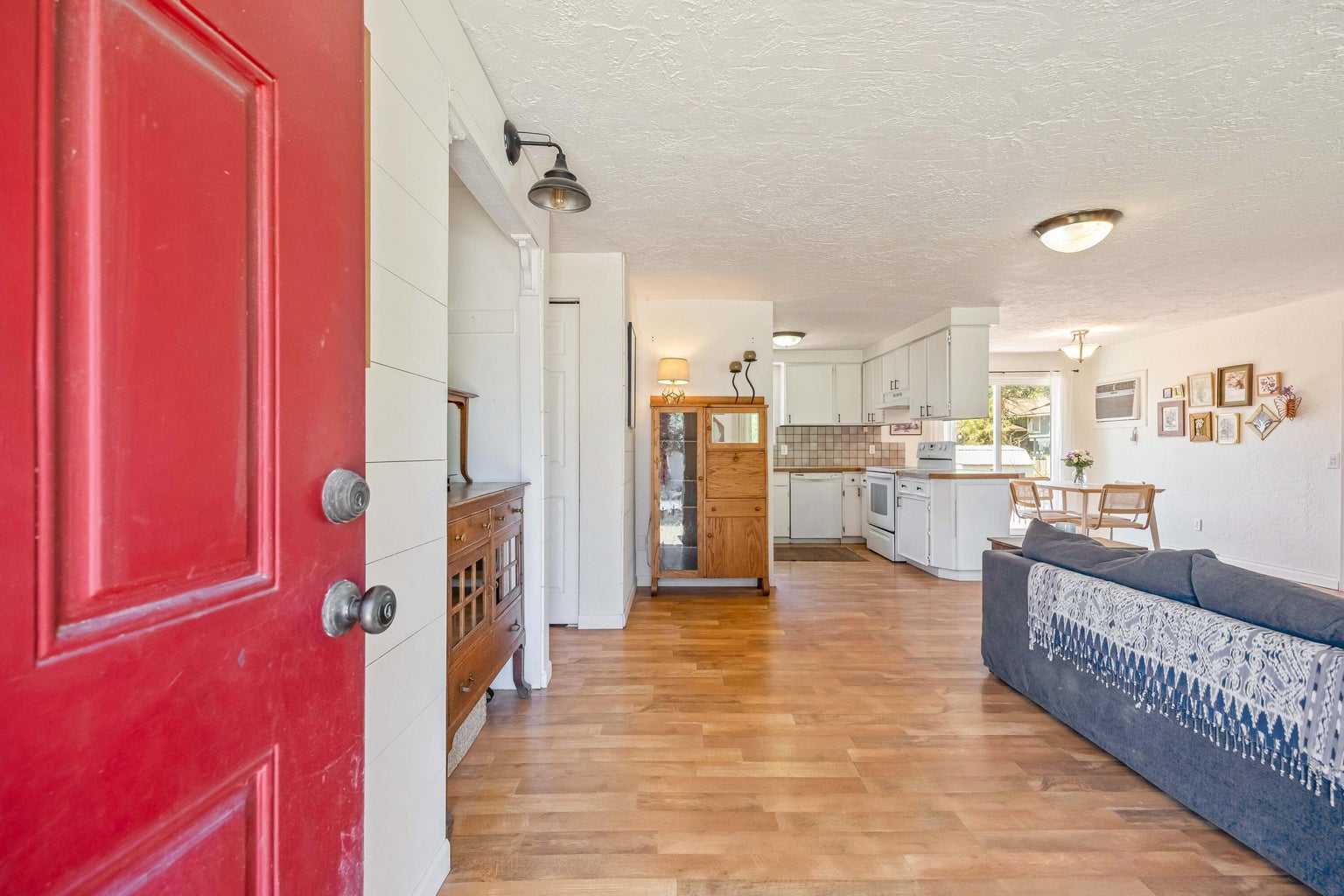 Photo of 63609 Hunters Circle 3 of 37