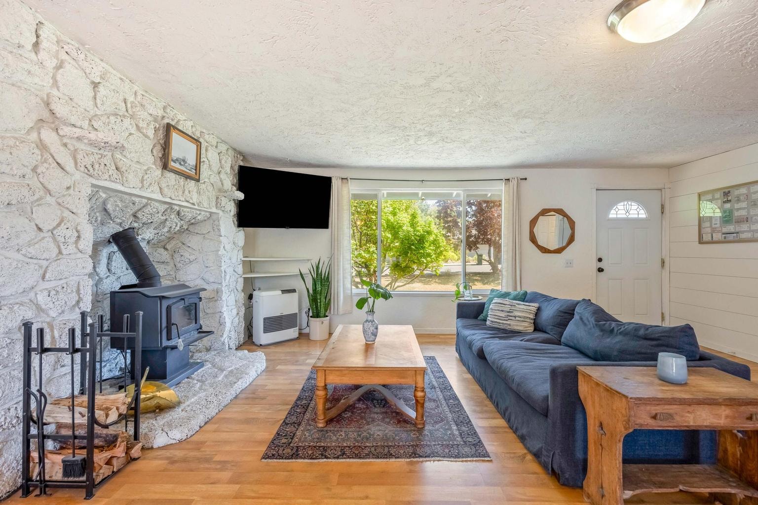 Photo of 63609 Hunters Circle 6 of 37