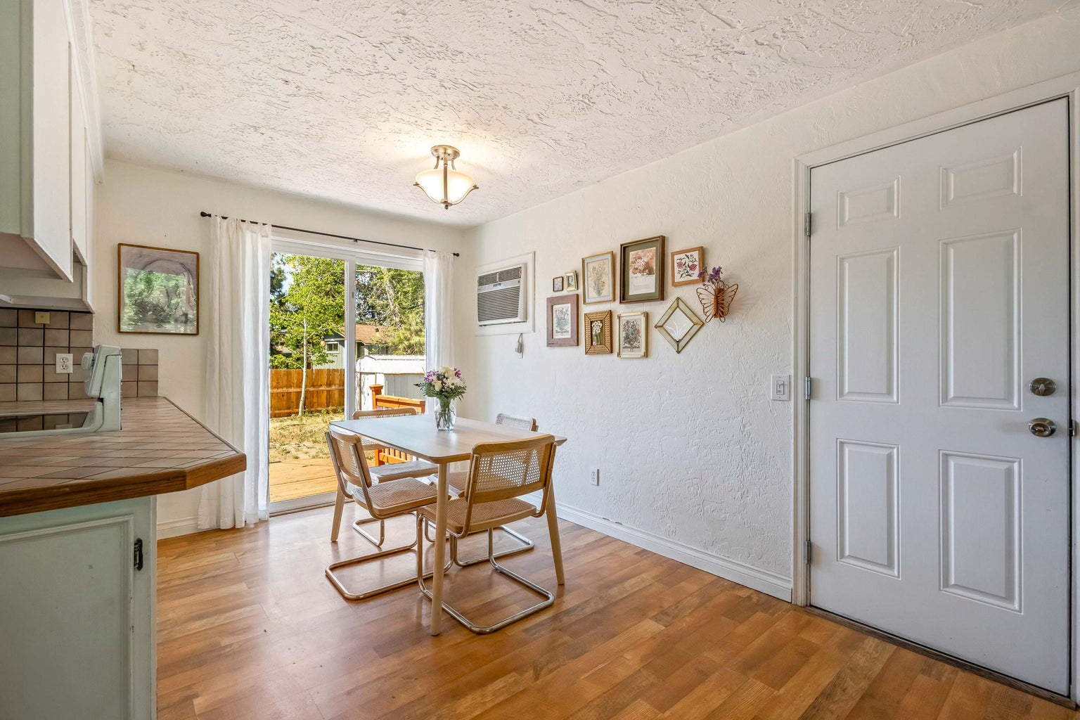 Photo of 63609 Hunters Circle 10 of 37