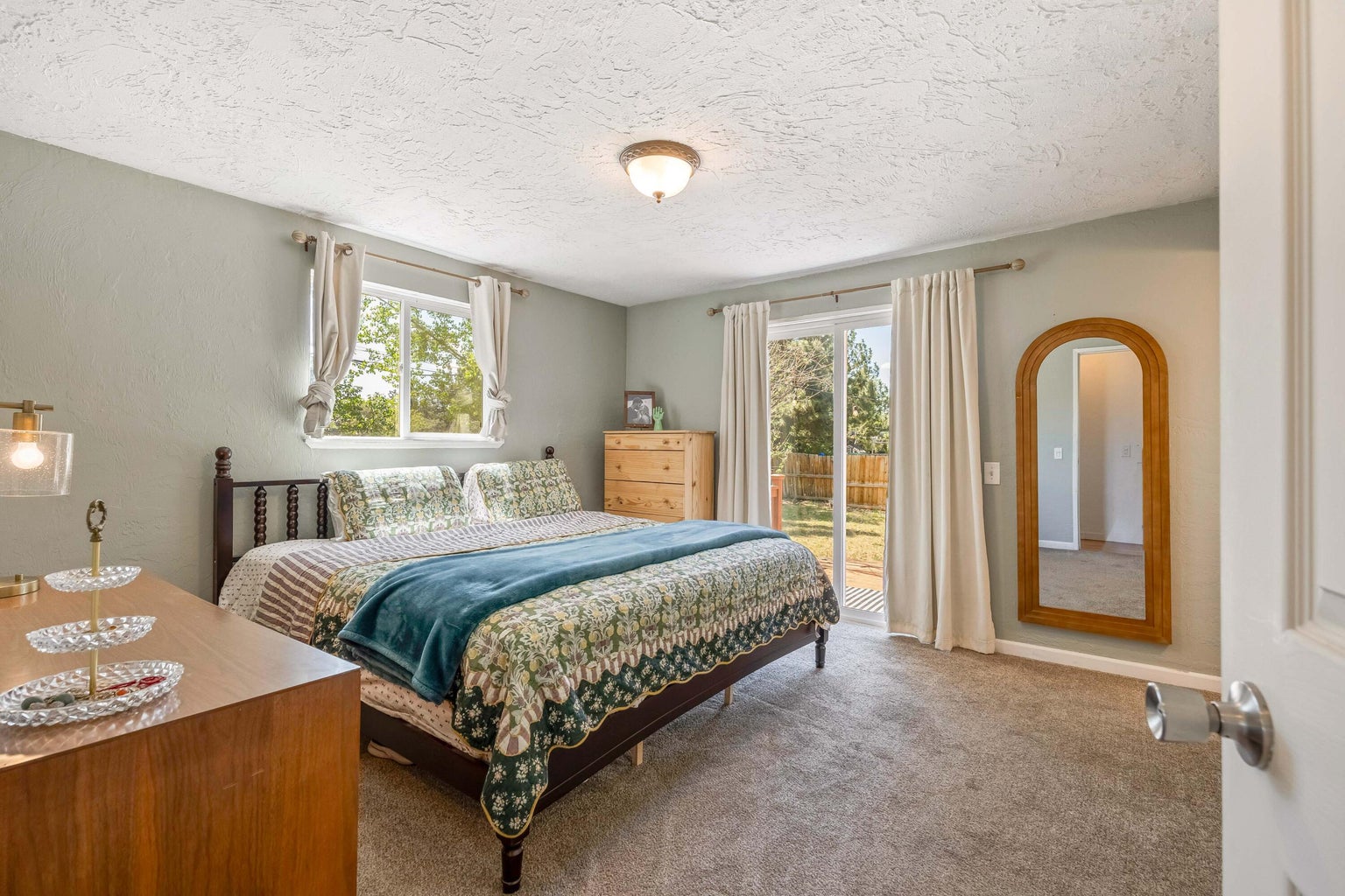 Photo of 63609 Hunters Circle 12 of 37