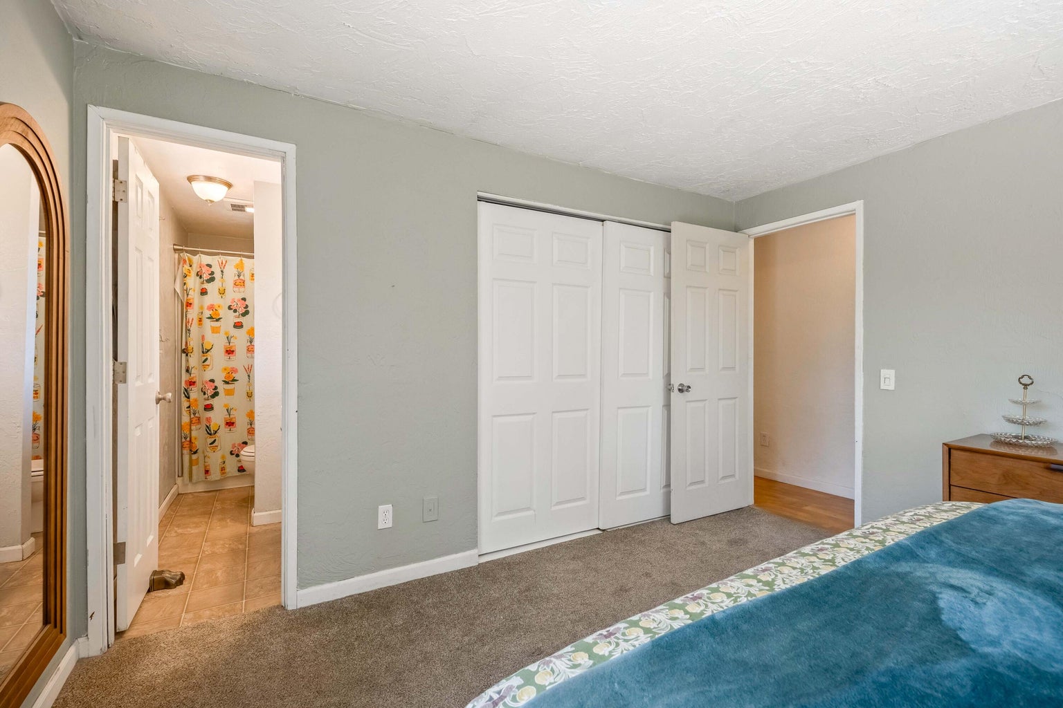 Photo of 63609 Hunters Circle 13 of 37