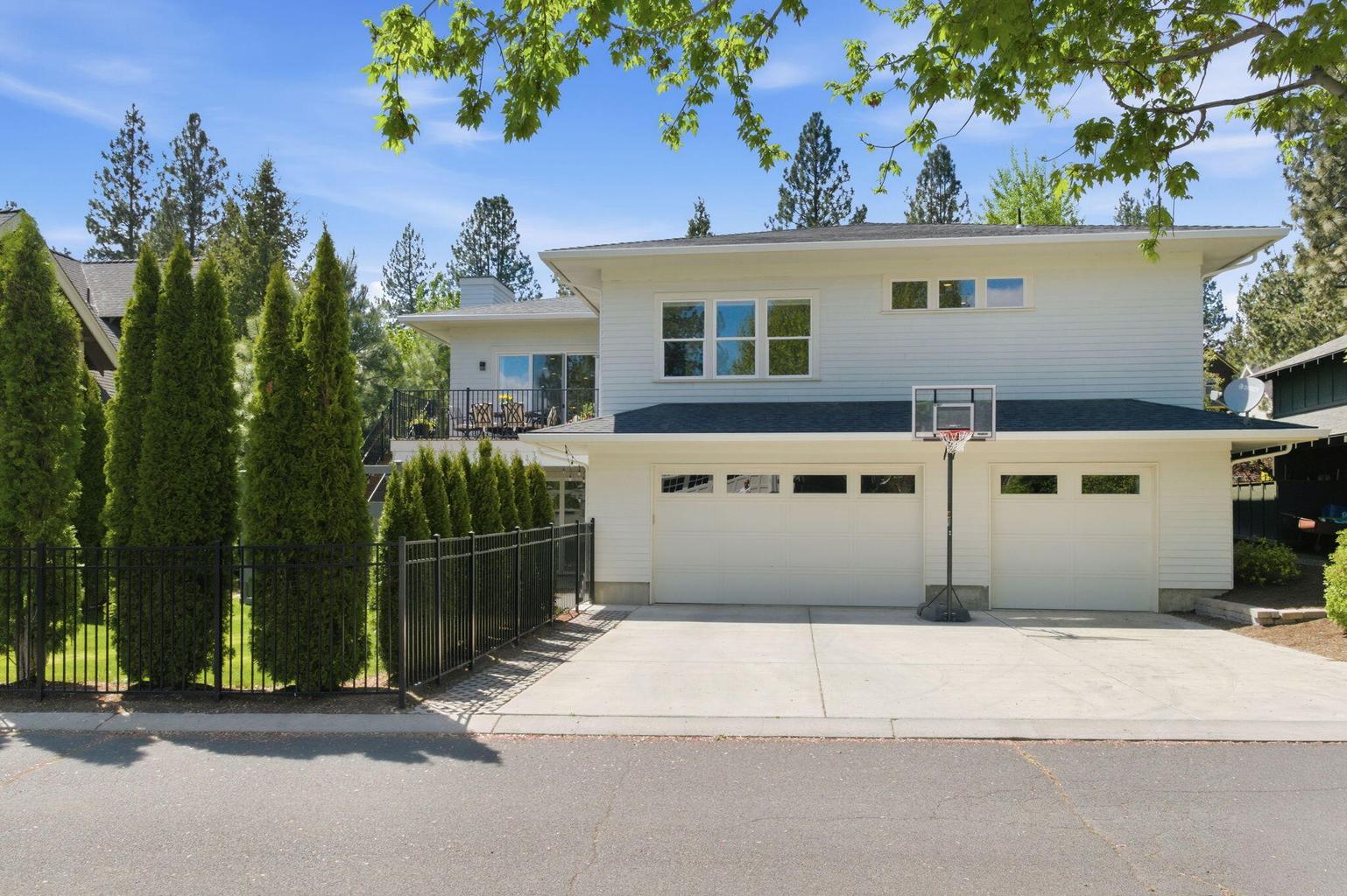 Photo of 2498 NW Brickyard Street 2 of 51