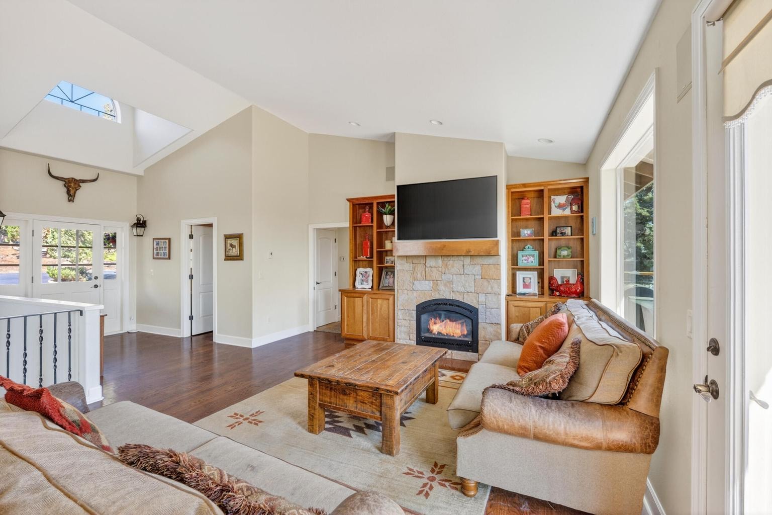 Photo of 1580 Murrelet Drive 11 of 69