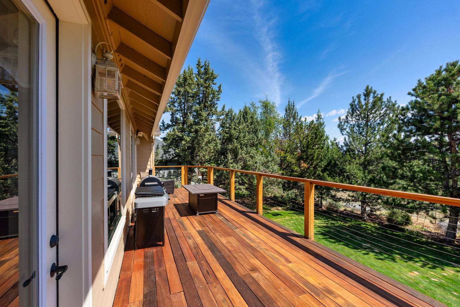 Main living deck