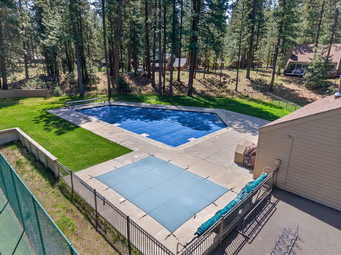 Black Butte Ranch - South Meadow Pool is steps away!