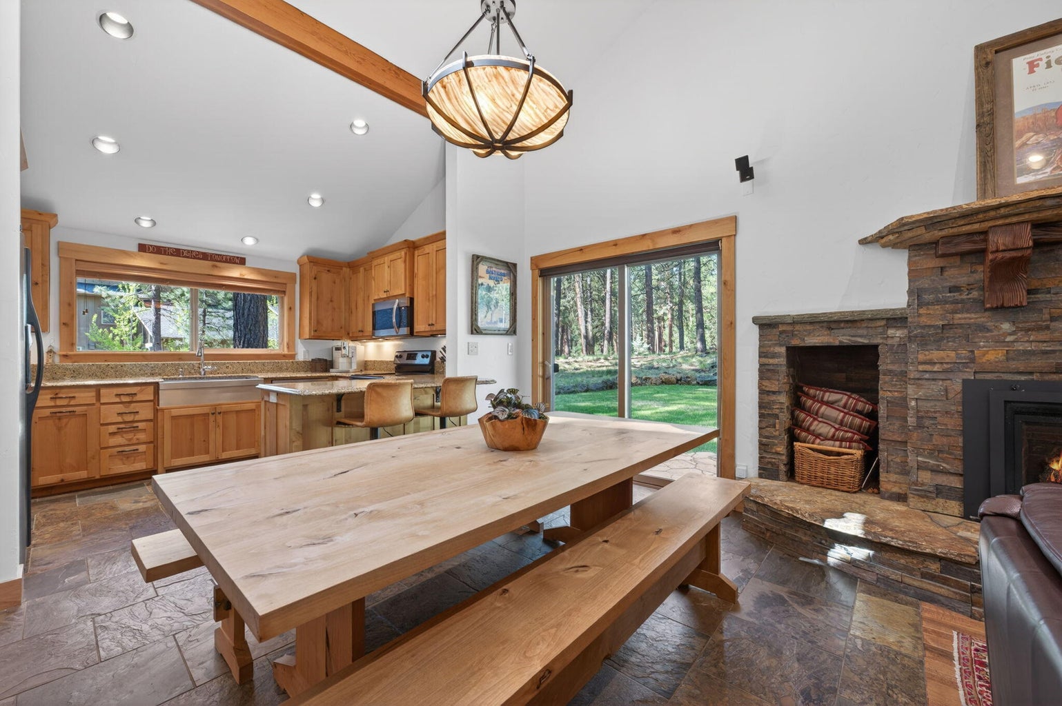 Dining Room - view to kitchen