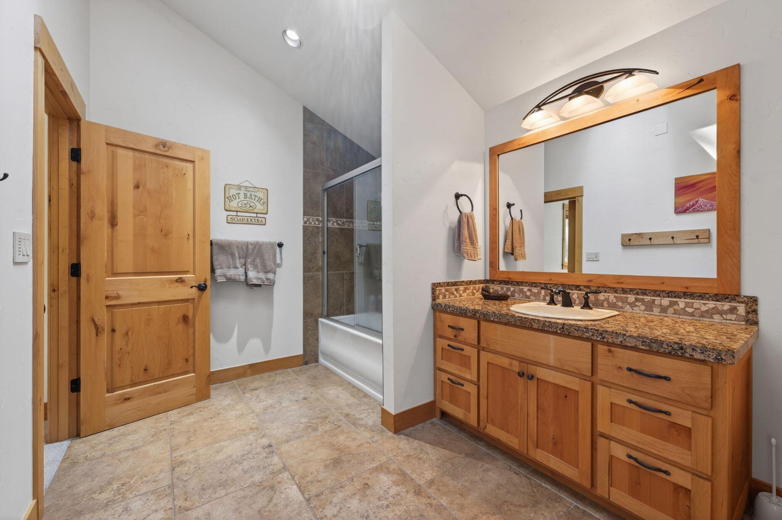 3rd bedroom suite bathroom - 2nd level