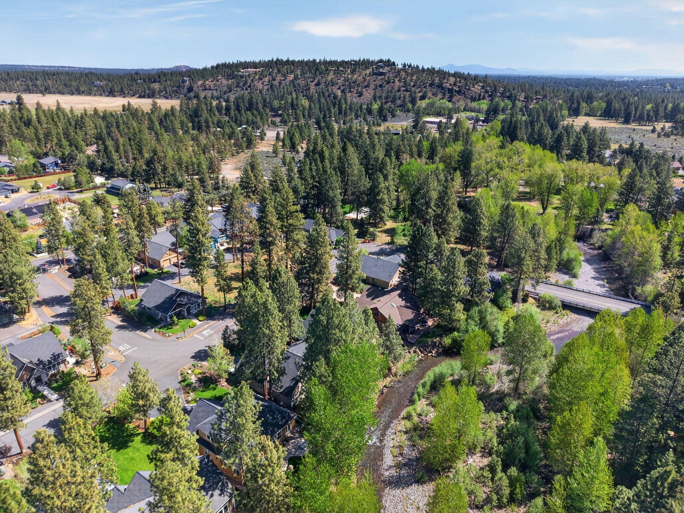 Photo of 1141 S Creekside Drive 59 of 62