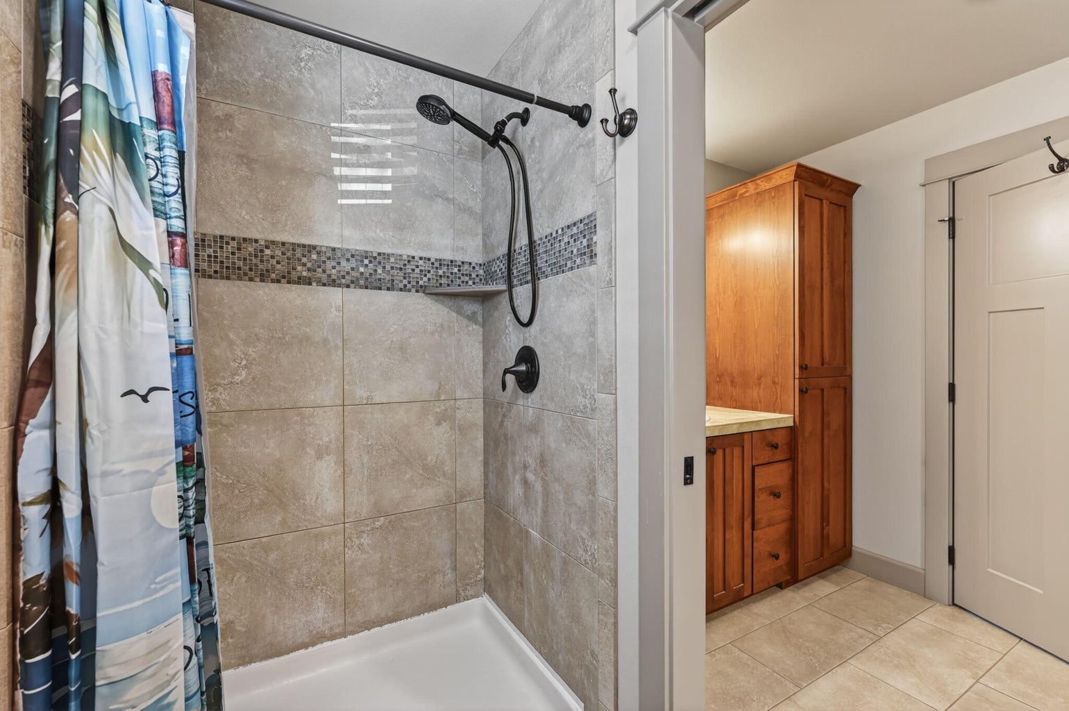 Photo of 1141 S Creekside Drive 43 of 62