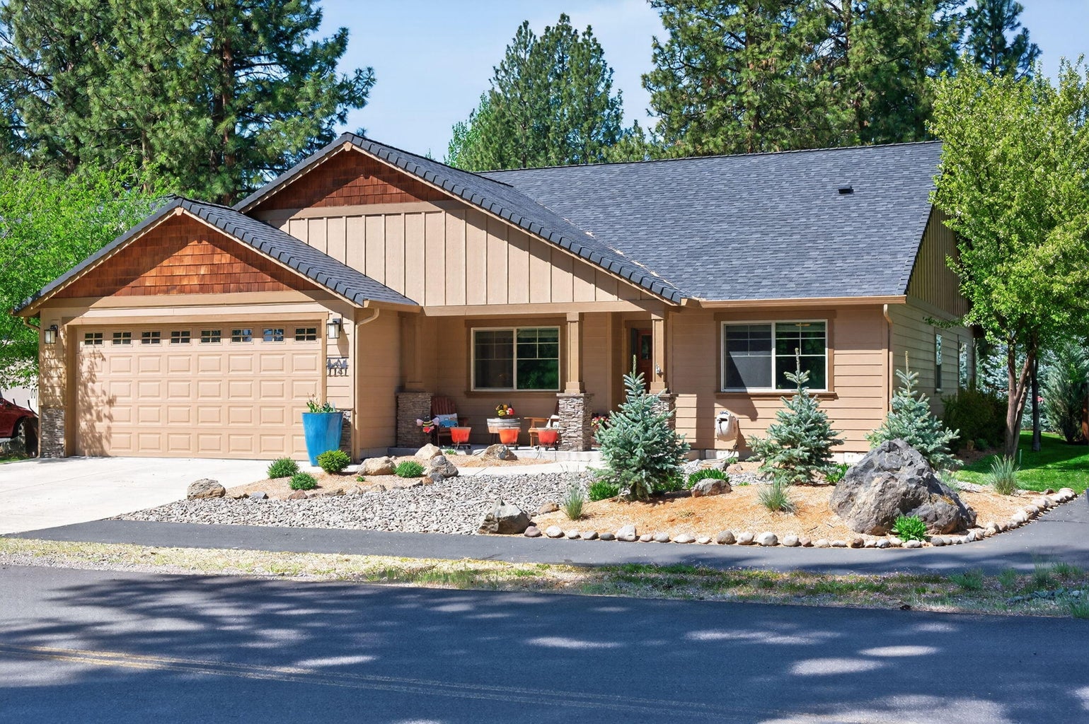 Photo of 1141 S Creekside Drive 1 of 62
