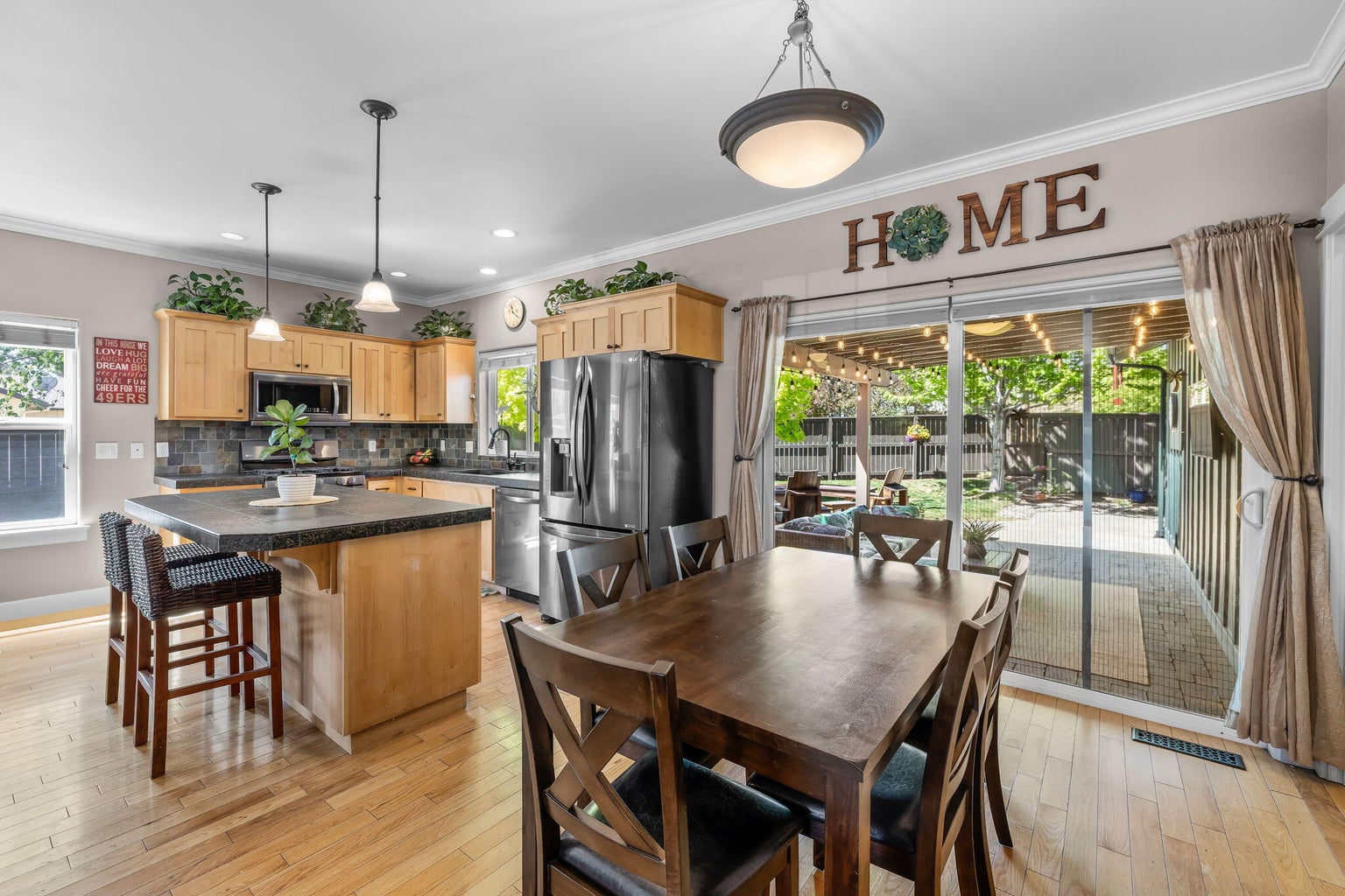 Photo of 61219 Fairfield Drive 1 of 31