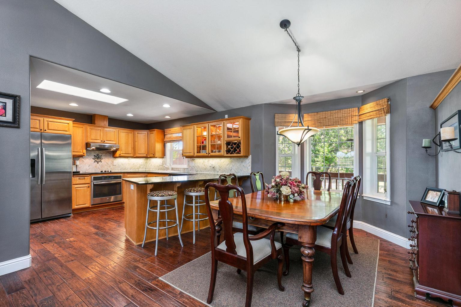 Photo of 12913 S W Lark Meadow Lane 9 of 35
