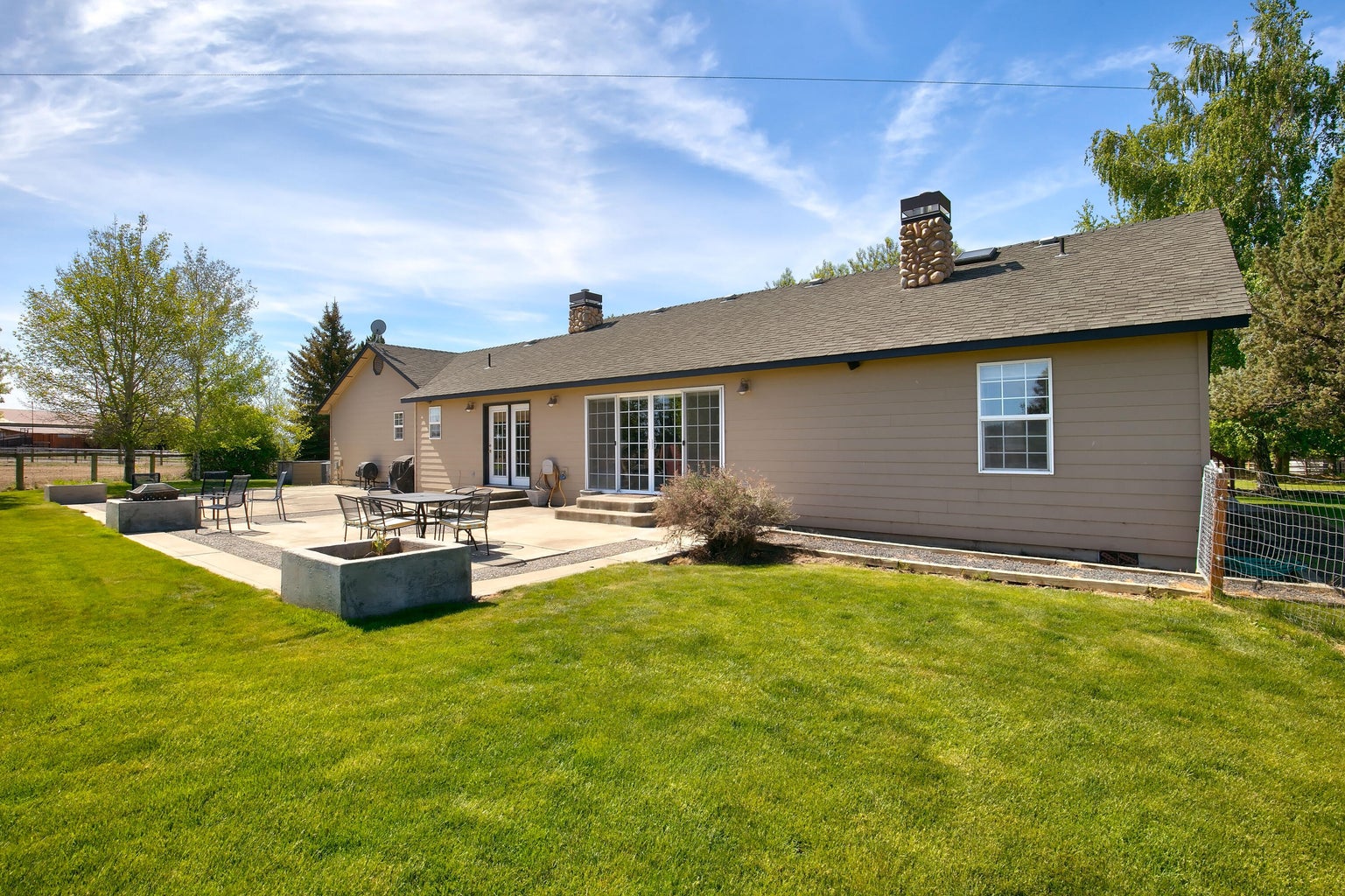Photo of 12913 S W Lark Meadow Lane 19 of 35