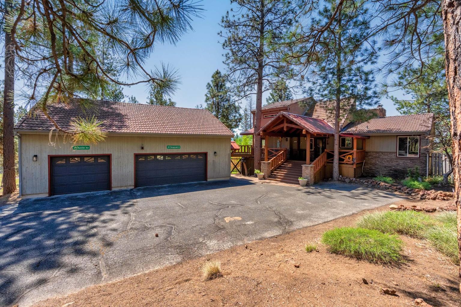 Photo of 69470 Deer Ridge Road 1 of 91