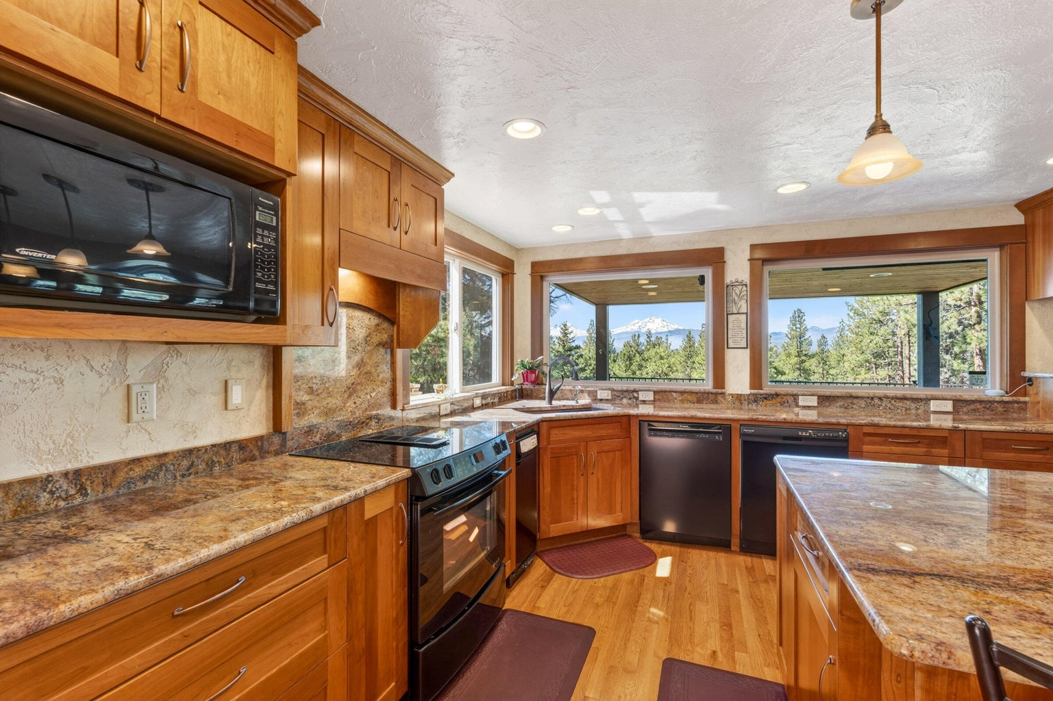 Photo of 69470 Deer Ridge Road 11 of 91
