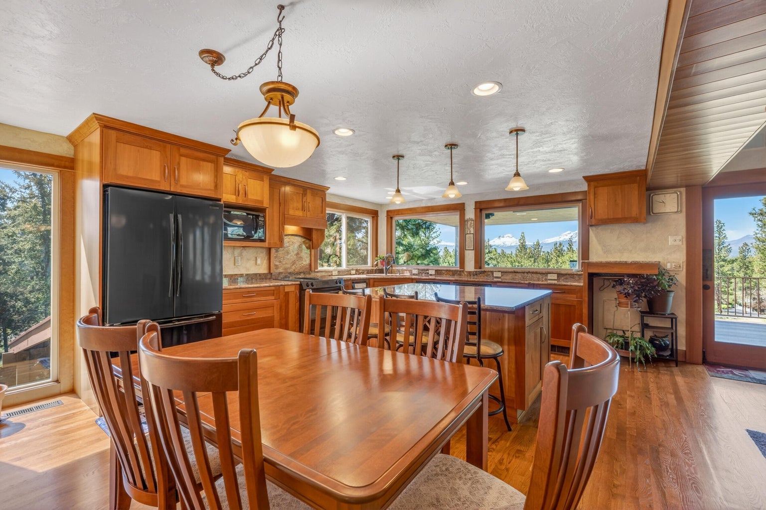 Photo of 69470 Deer Ridge Road 9 of 91