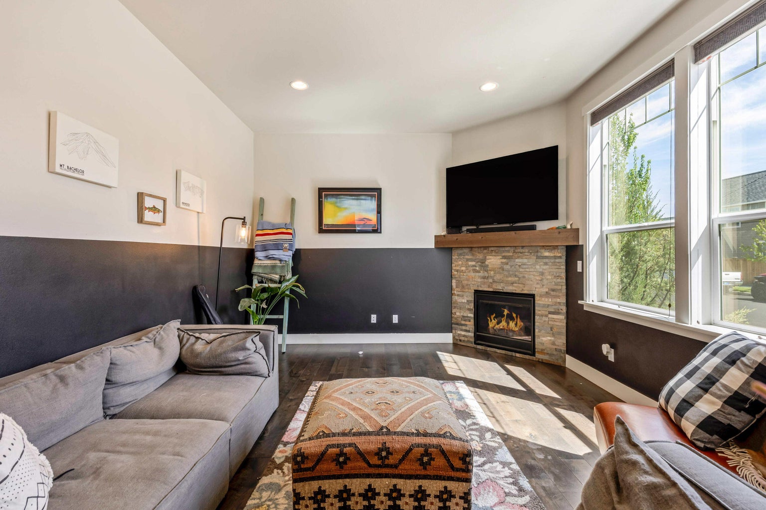Photo of 61591 Aaron Way 4 of 34
