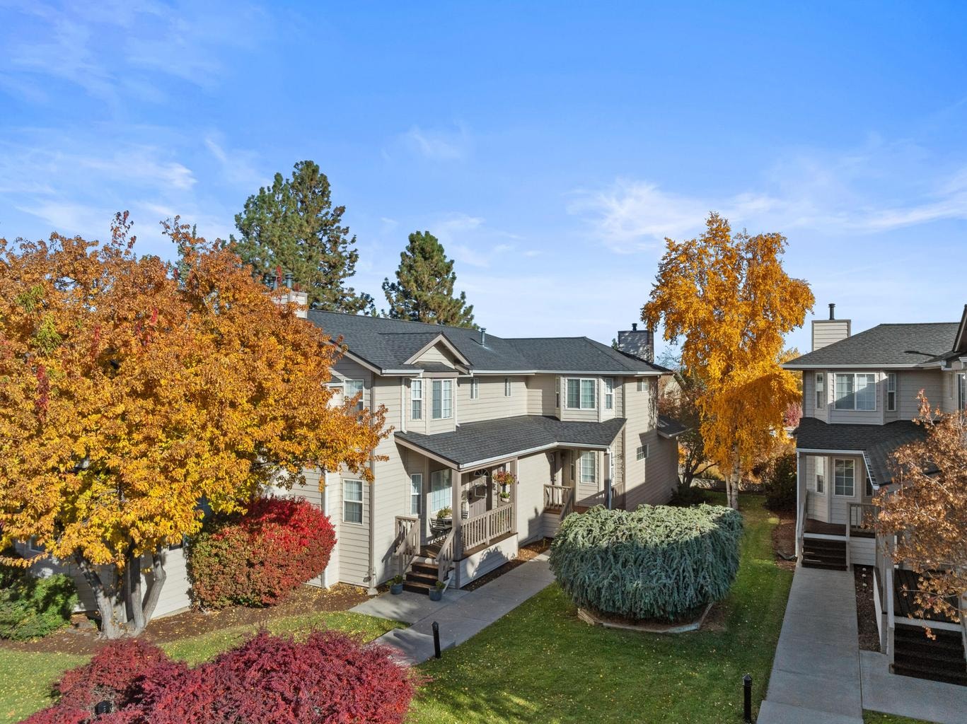 Photo of 2422 NE Conners Avenue 2 of 11