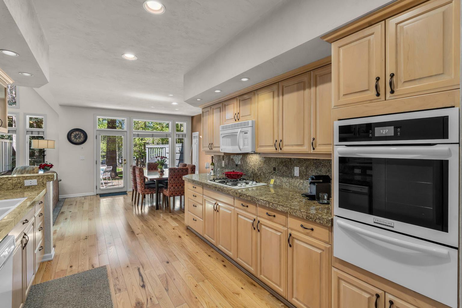 Photo of 57050 Peppermill Circle 25 of 43