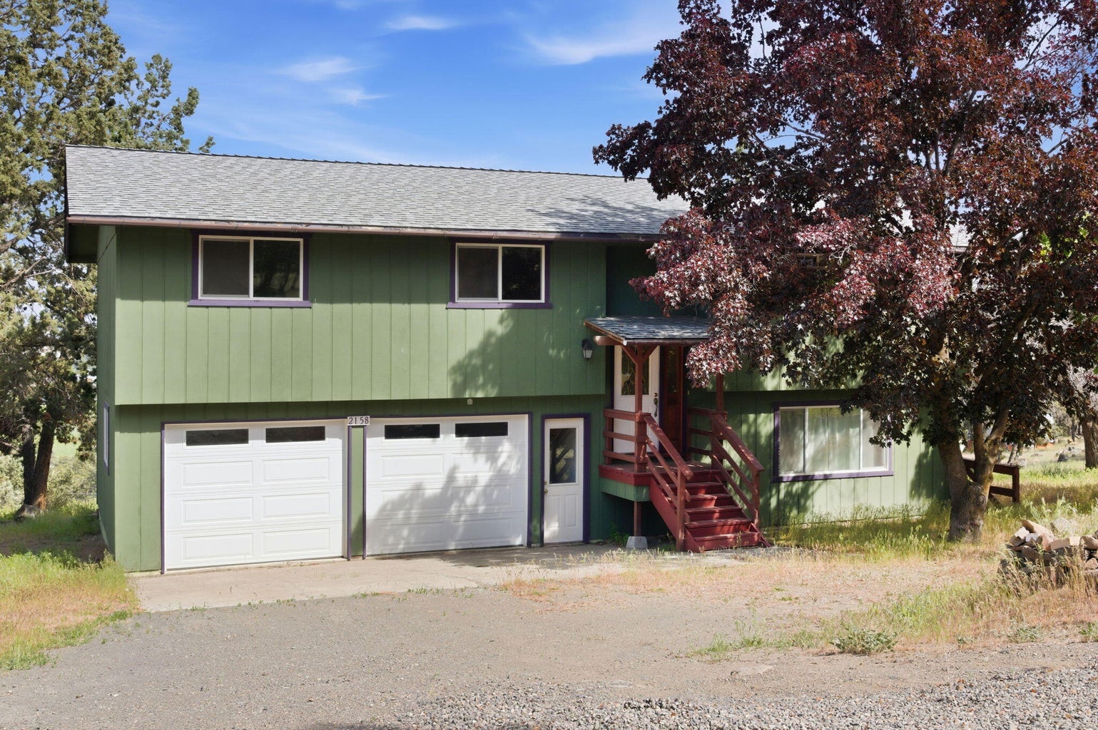Photo of 2158 NW Century Drive 4 of 27