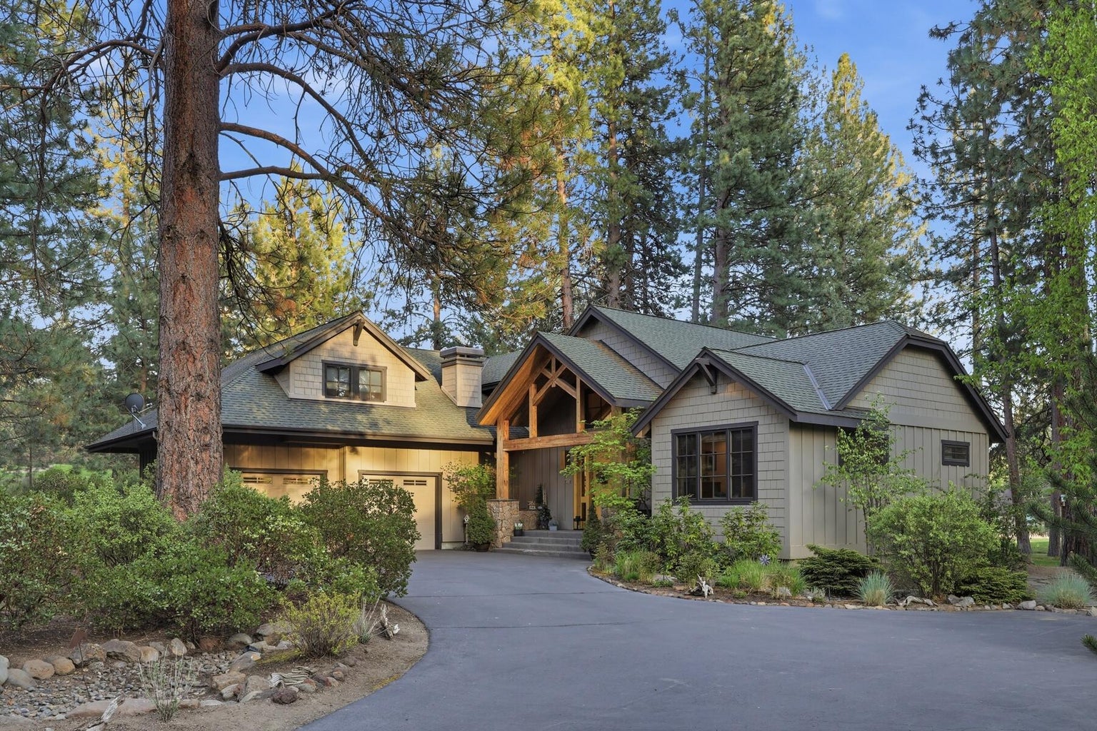 Photo of 18829 Peony Place 9 of 90