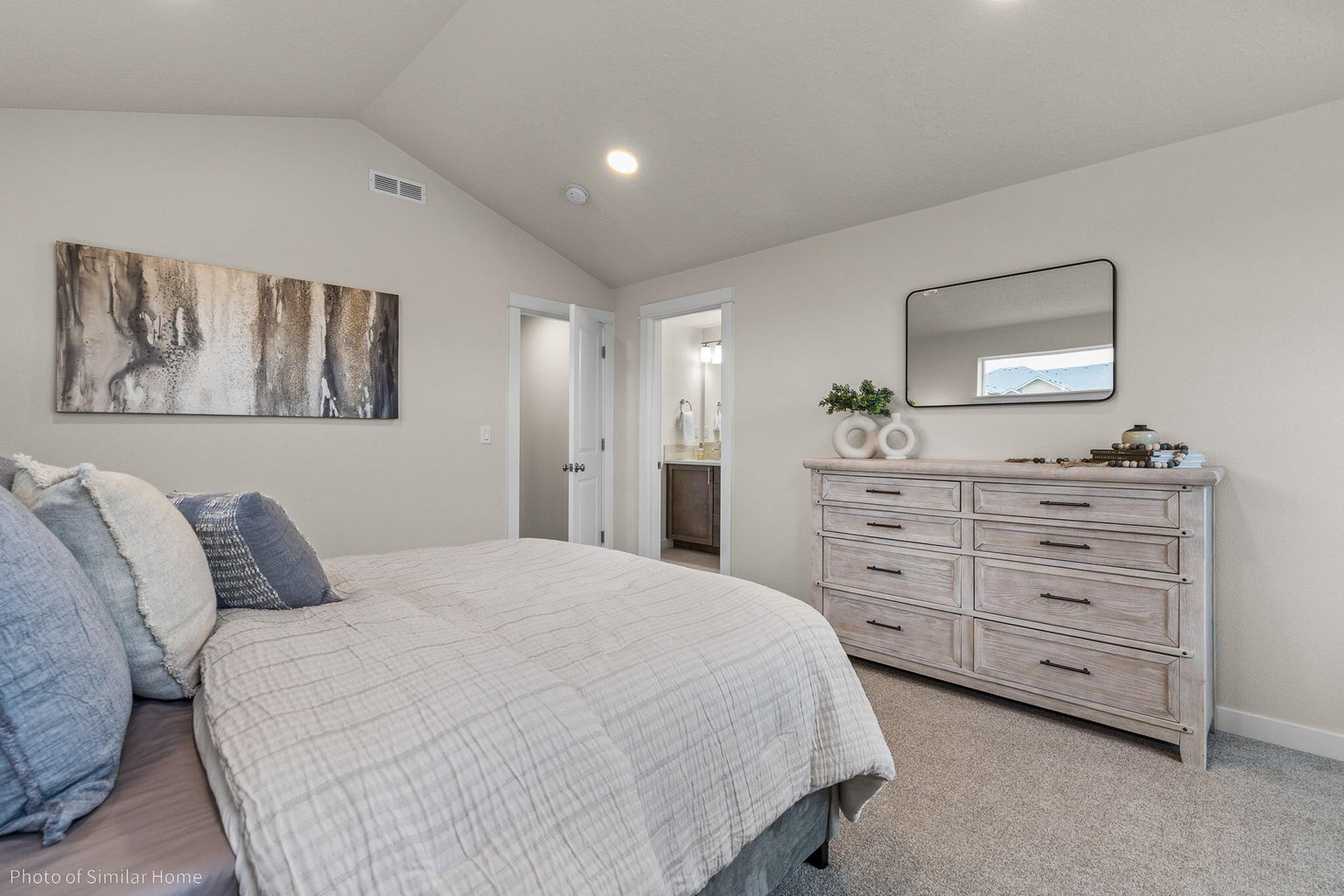 Photo of 3334 NW 7th Street 11 of 18