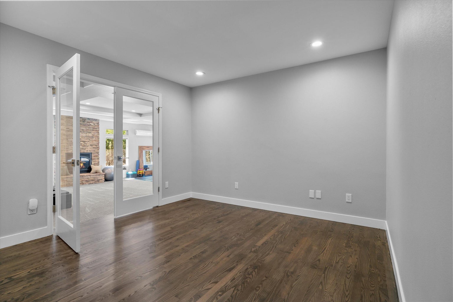 Photo of 3795 NW Summerfield Road 30 of 50