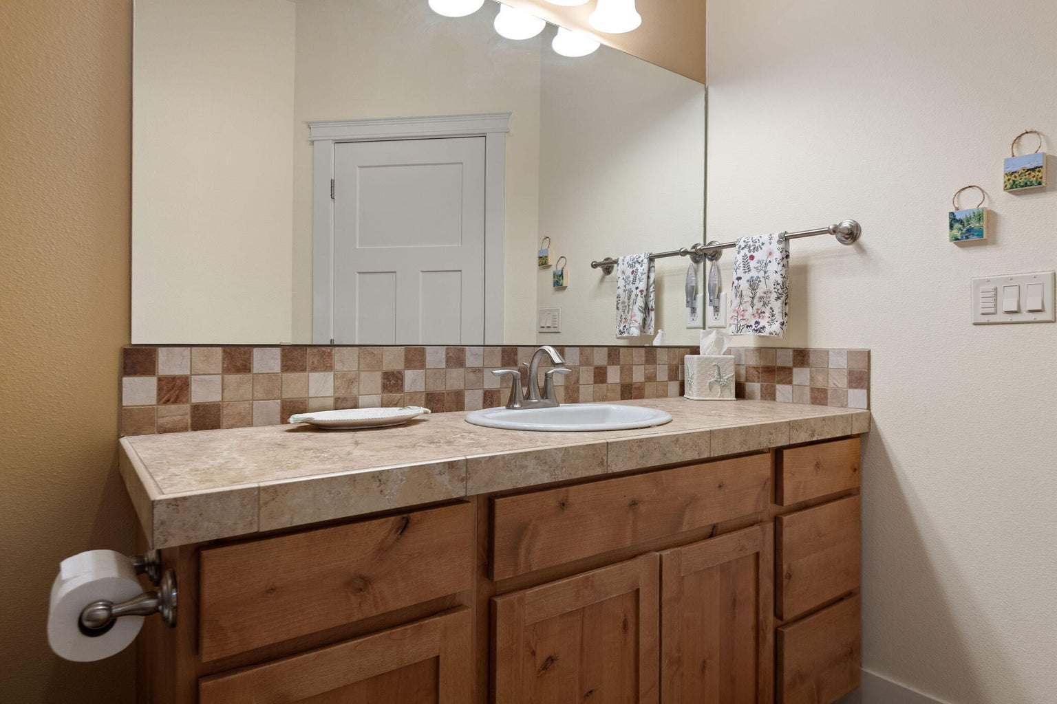 Newer interior paint throughout.