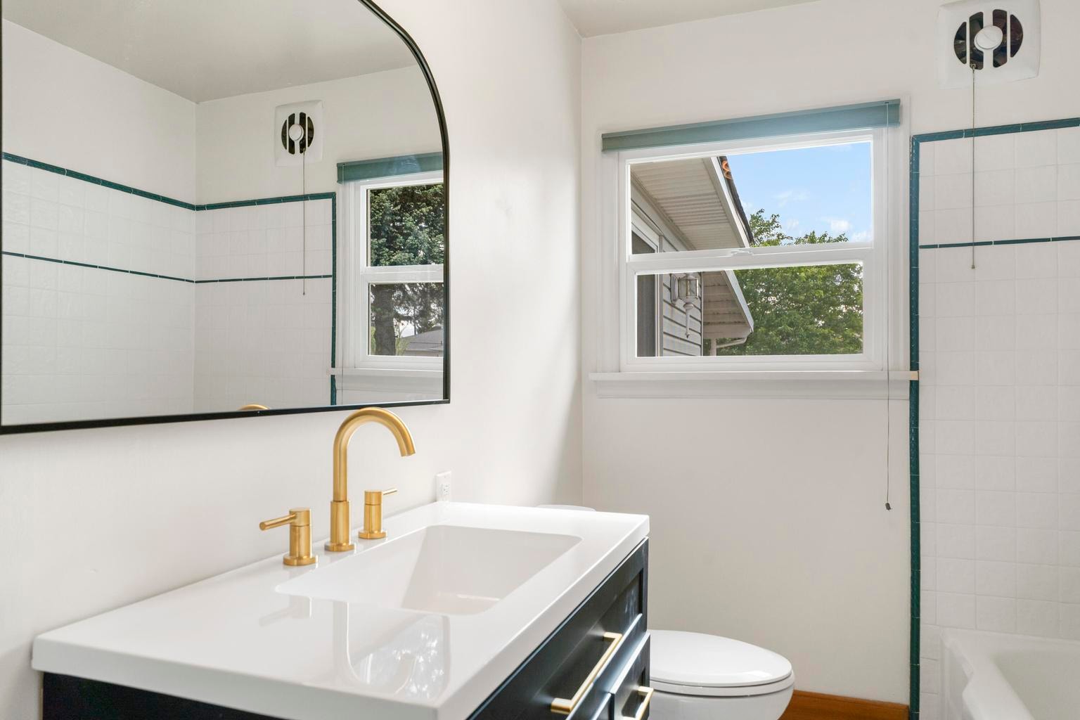 Photo of 946 SW 13th Street 24 of 48
