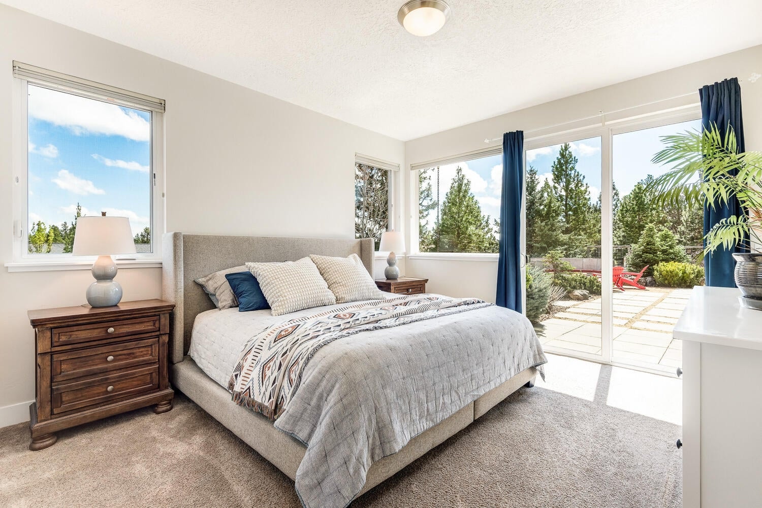 Photo of 61510 SW Longview Street 26 of 43