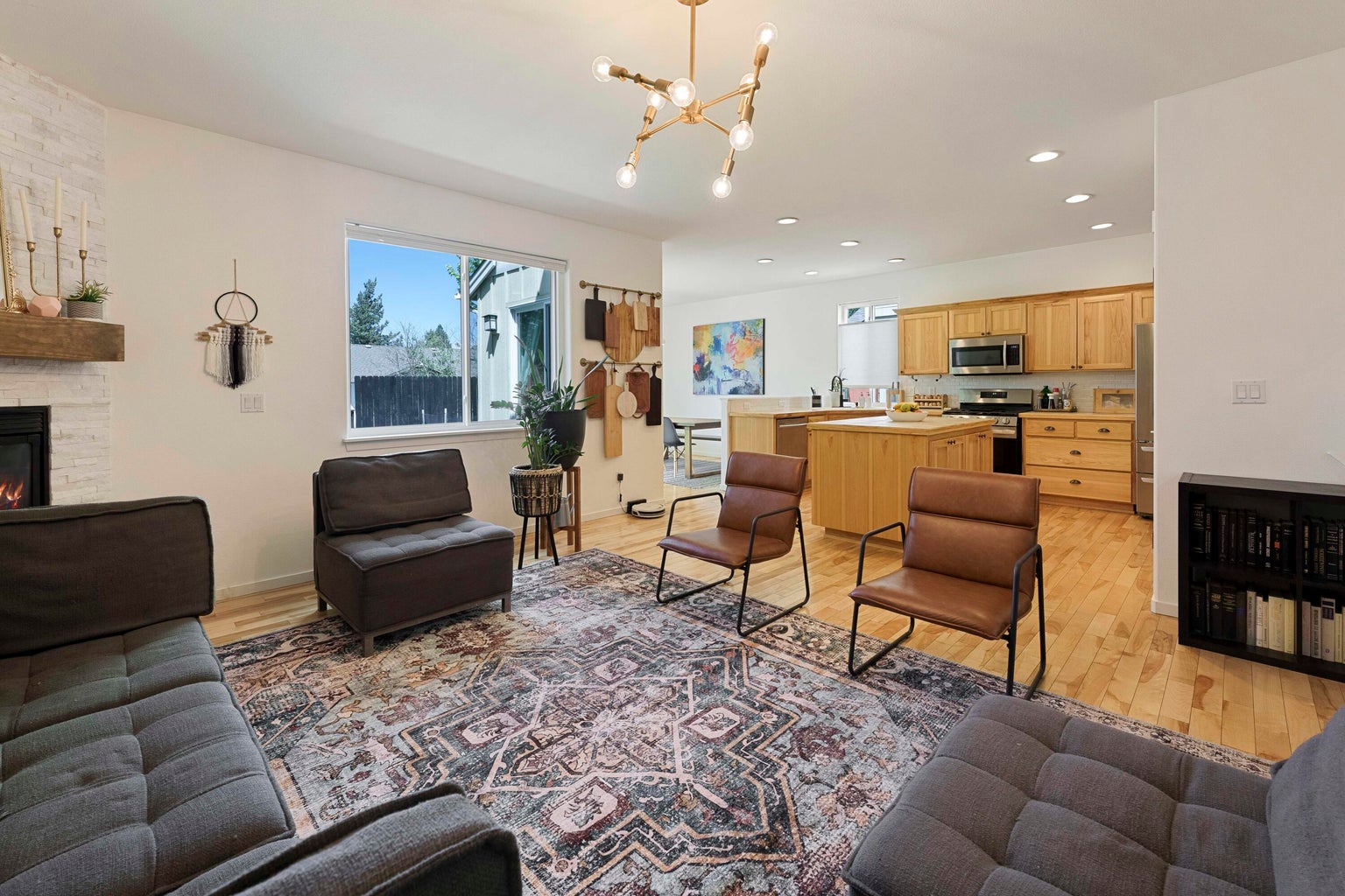 Photo of 21172 Clairaway Avenue 11 of 36