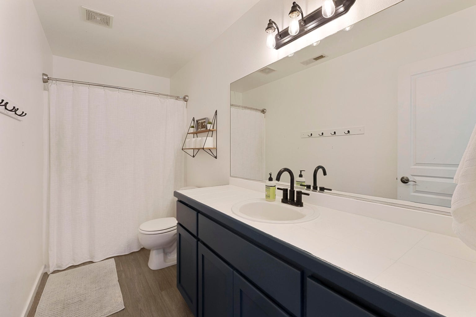 Photo of 21172 Clairaway Avenue 18 of 36