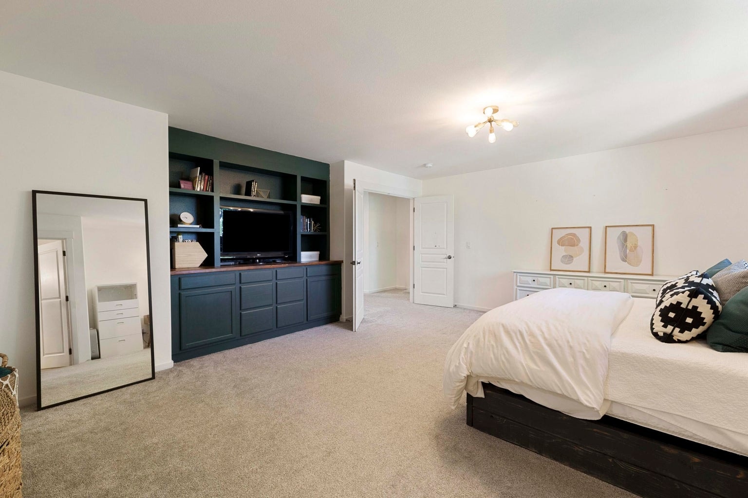 Photo of 21172 Clairaway Avenue 21 of 36