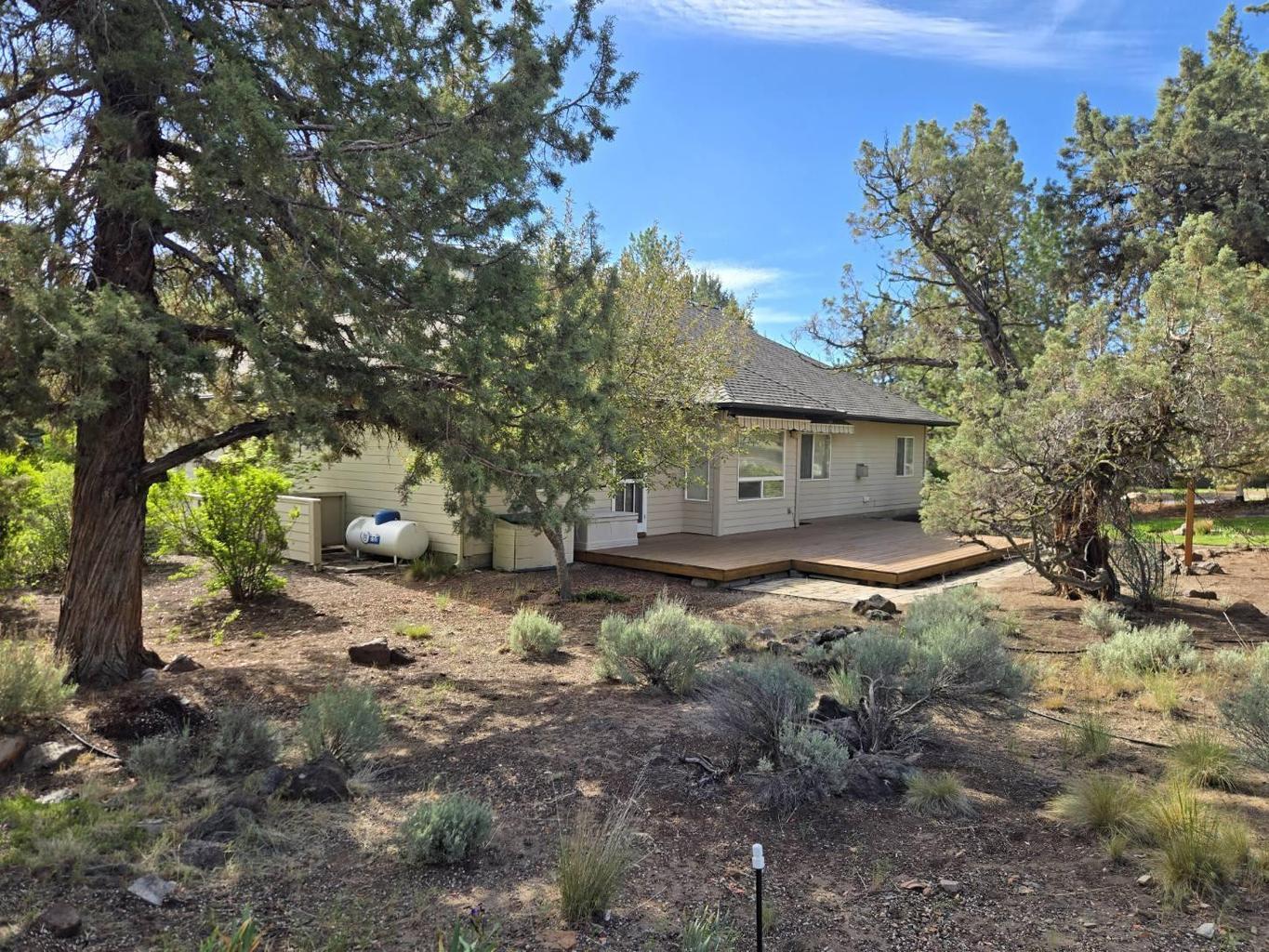 Photo of 2261 Condor Drive 4 of 20