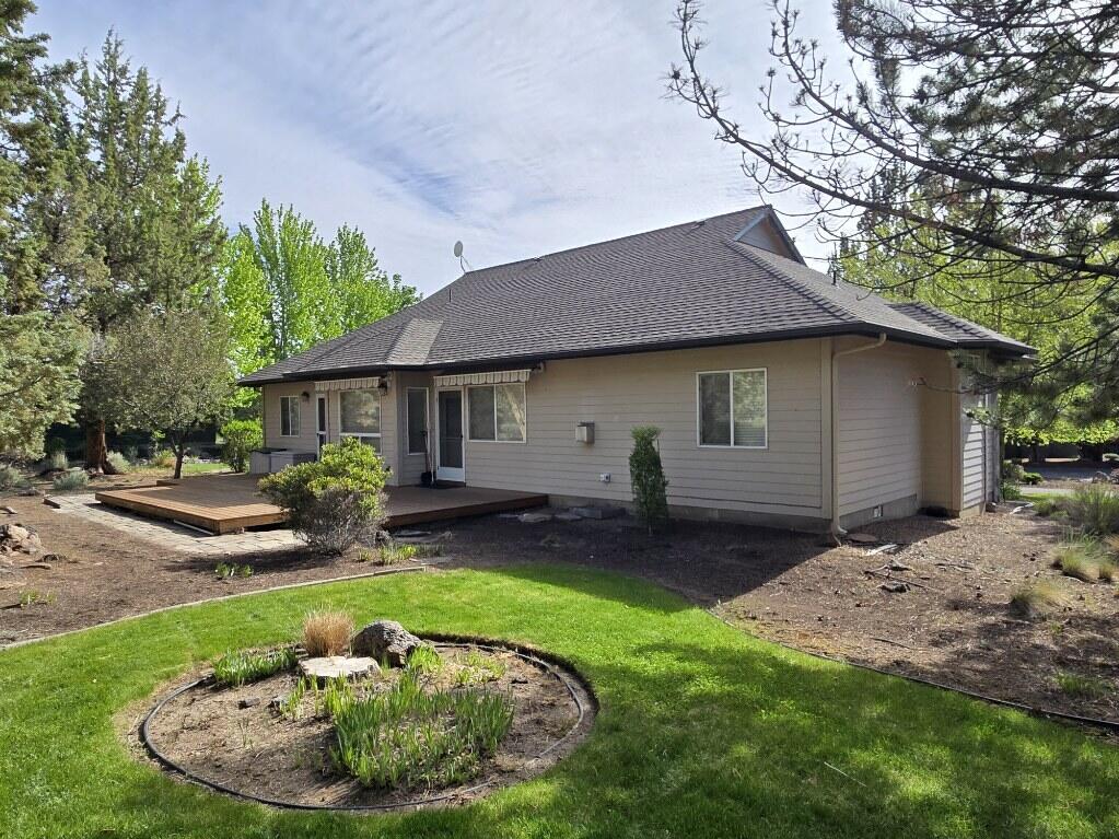 Photo of 2261 Condor Drive 1 of 20