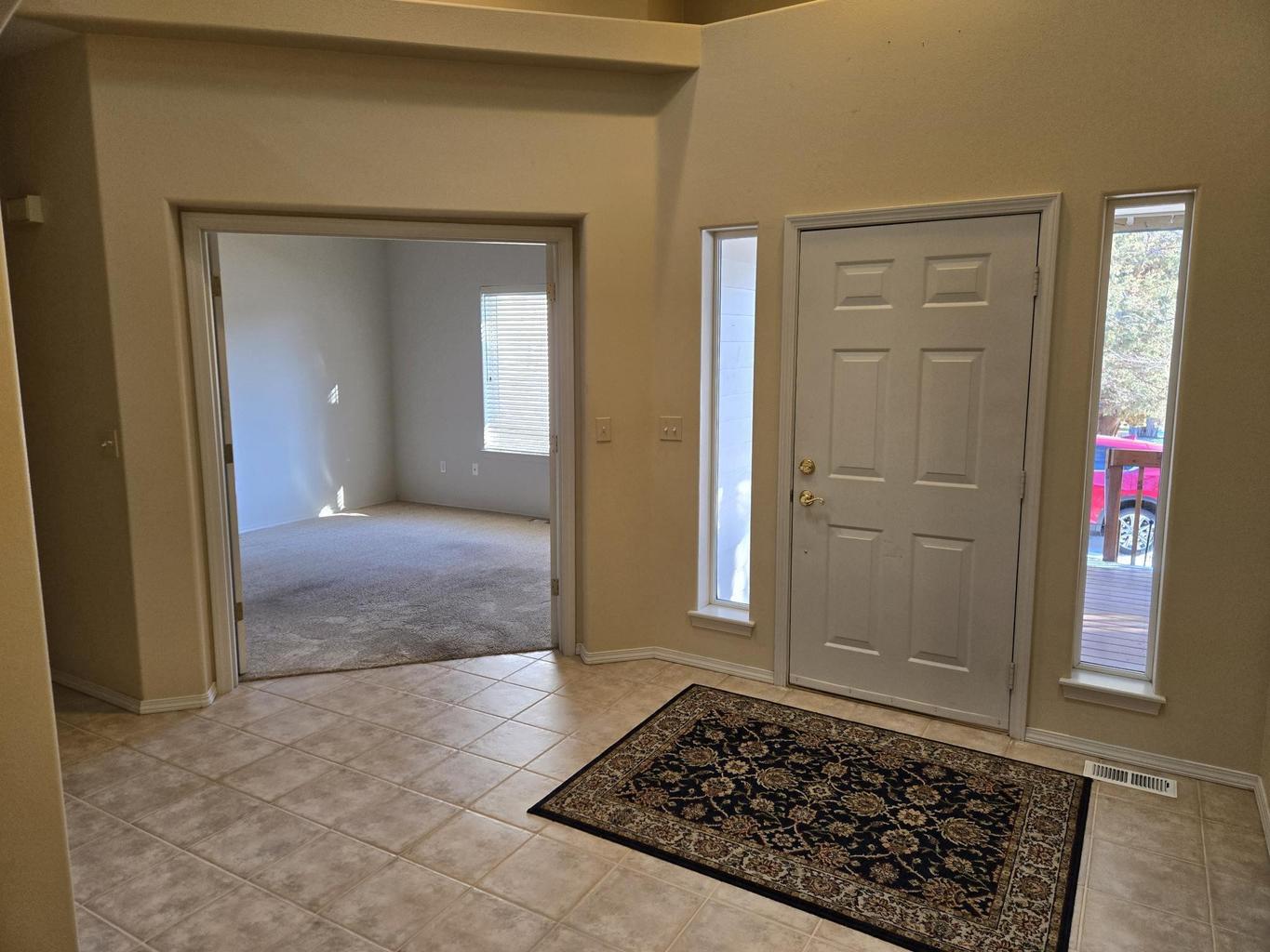 Photo of 2261 Condor Drive 10 of 20