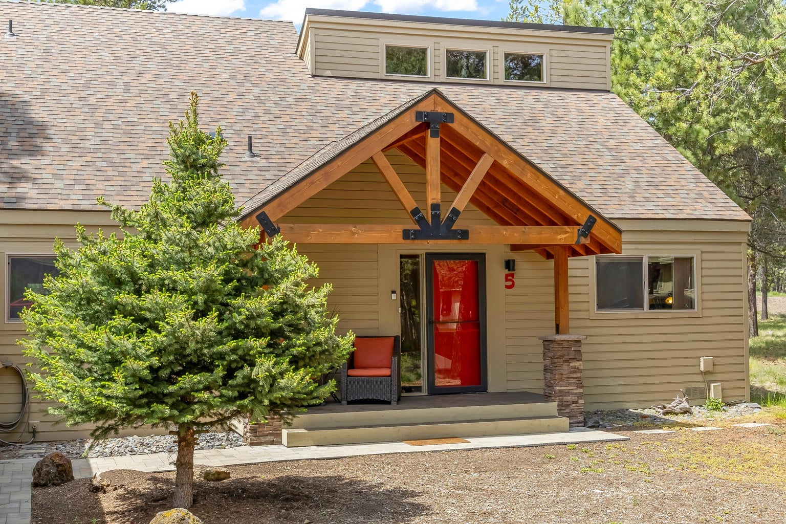 Photo of 57339 Mountain View Lane 2 of 35