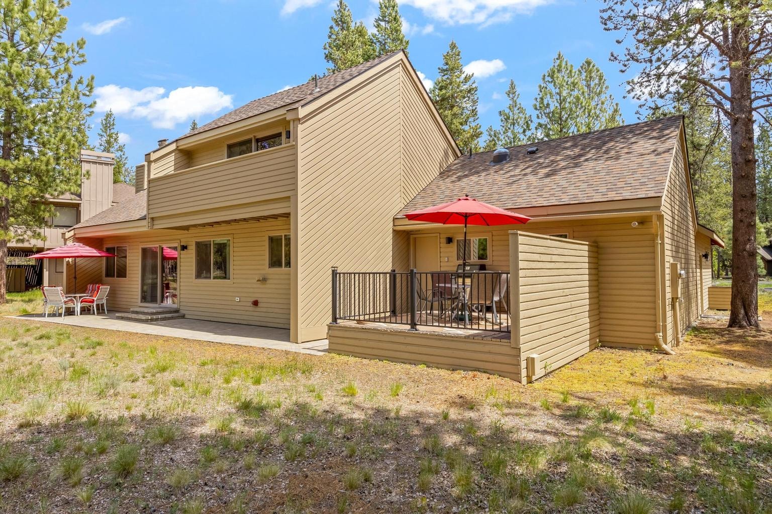 Photo of 57339 Mountain View Lane 23 of 35