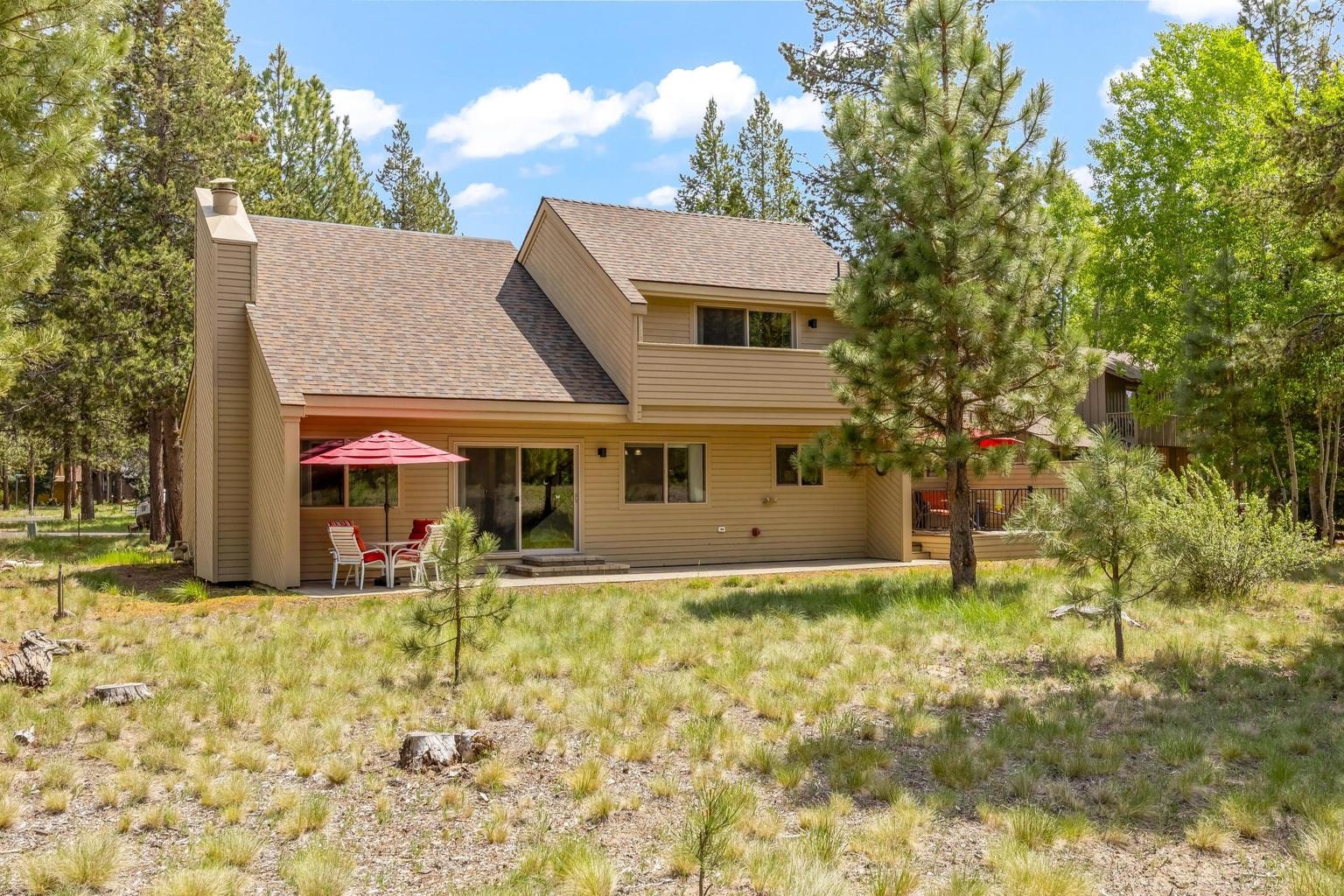 Photo of 57339 Mountain View Lane 26 of 35