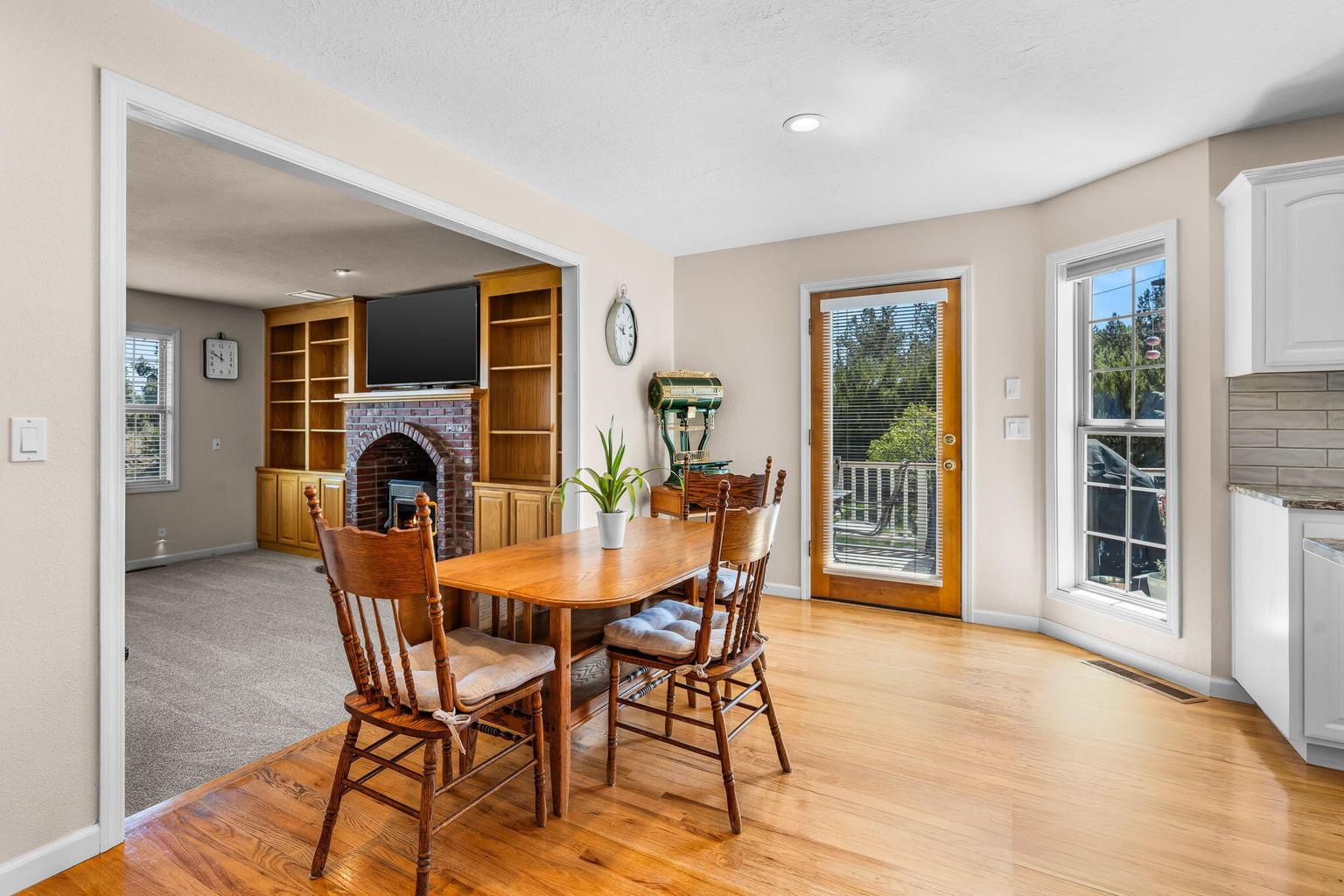 Photo of 64080 Highway 20 14 of 58