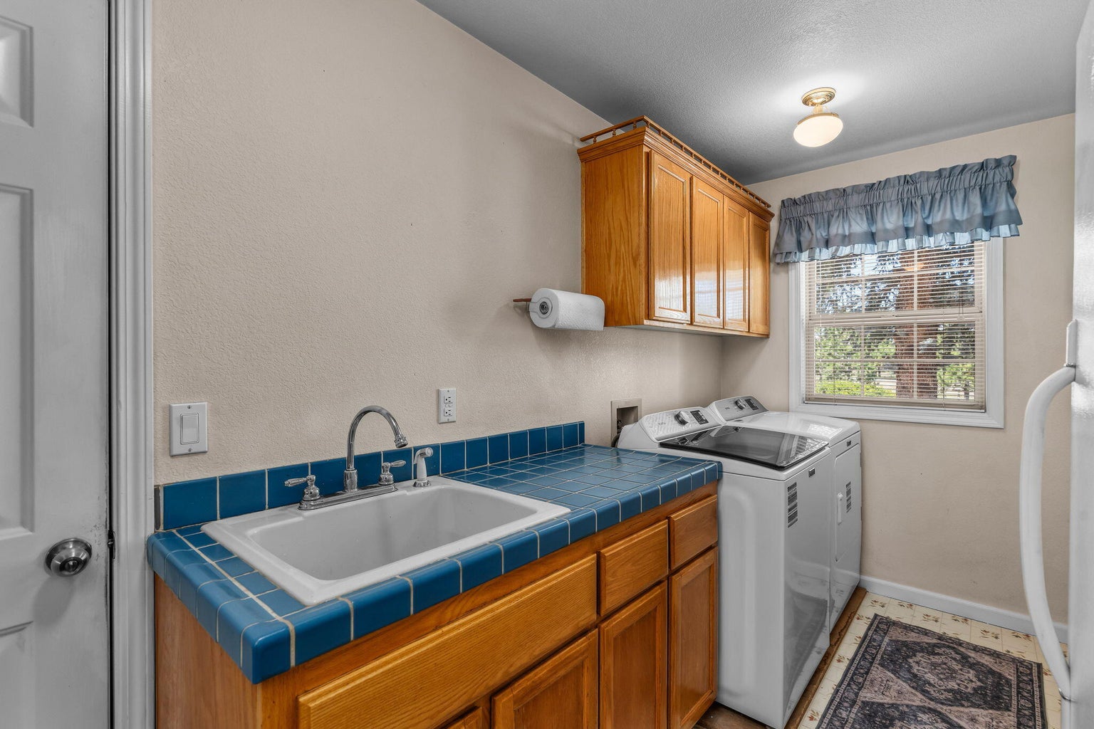 Photo of 64080 Highway 20 18 of 58